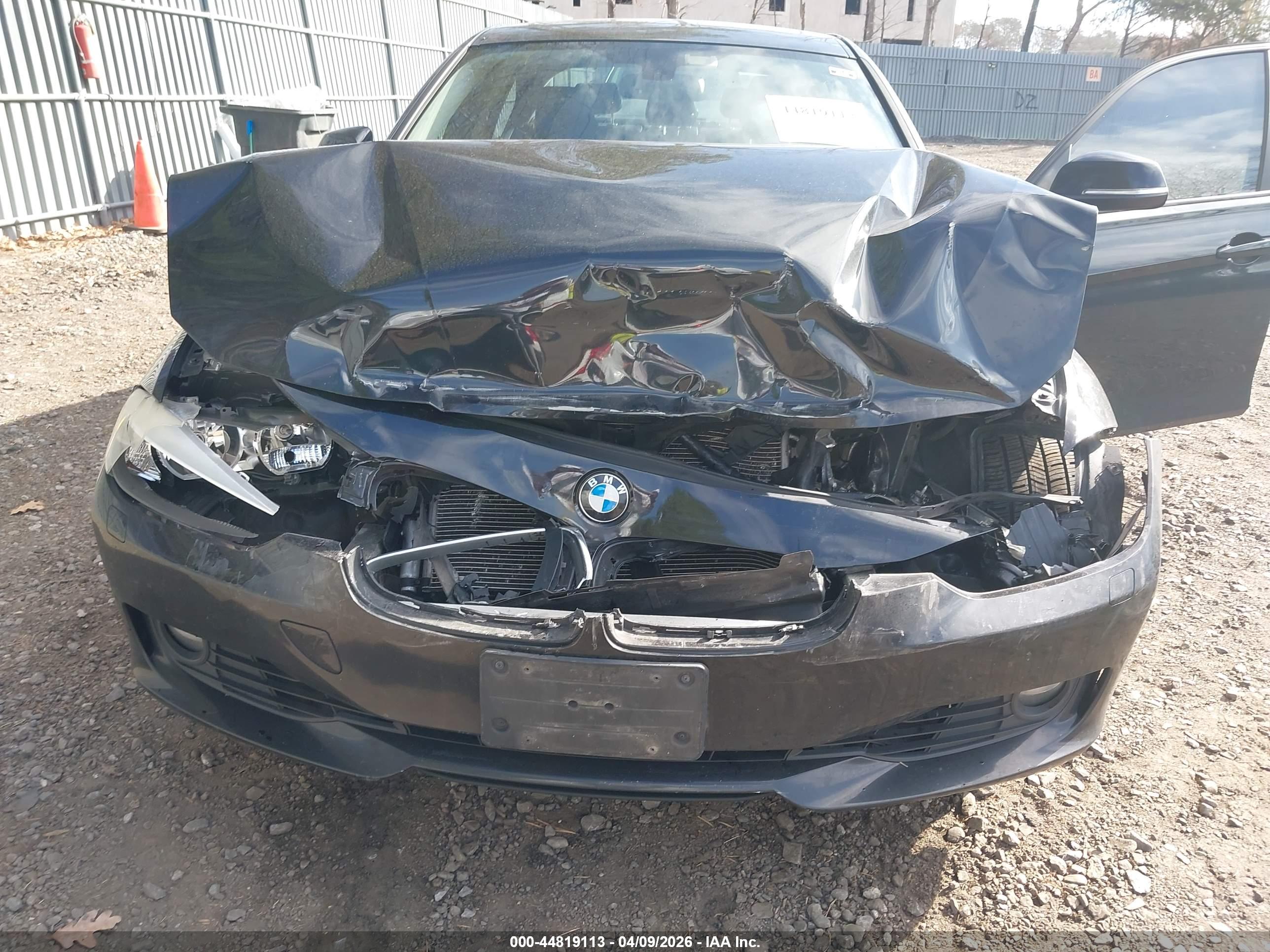 BMW 328I image 6