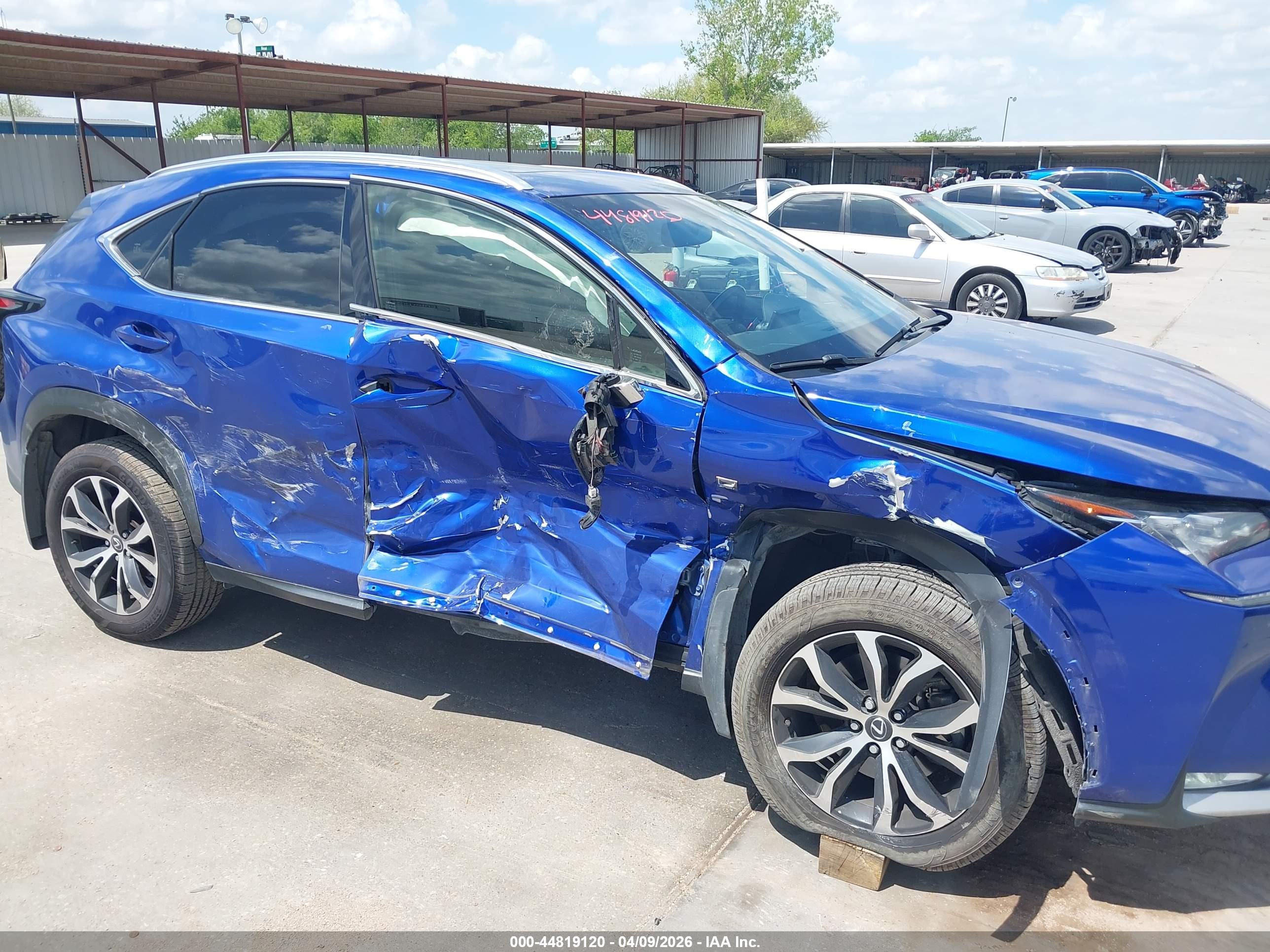 LEXUS NX image 6