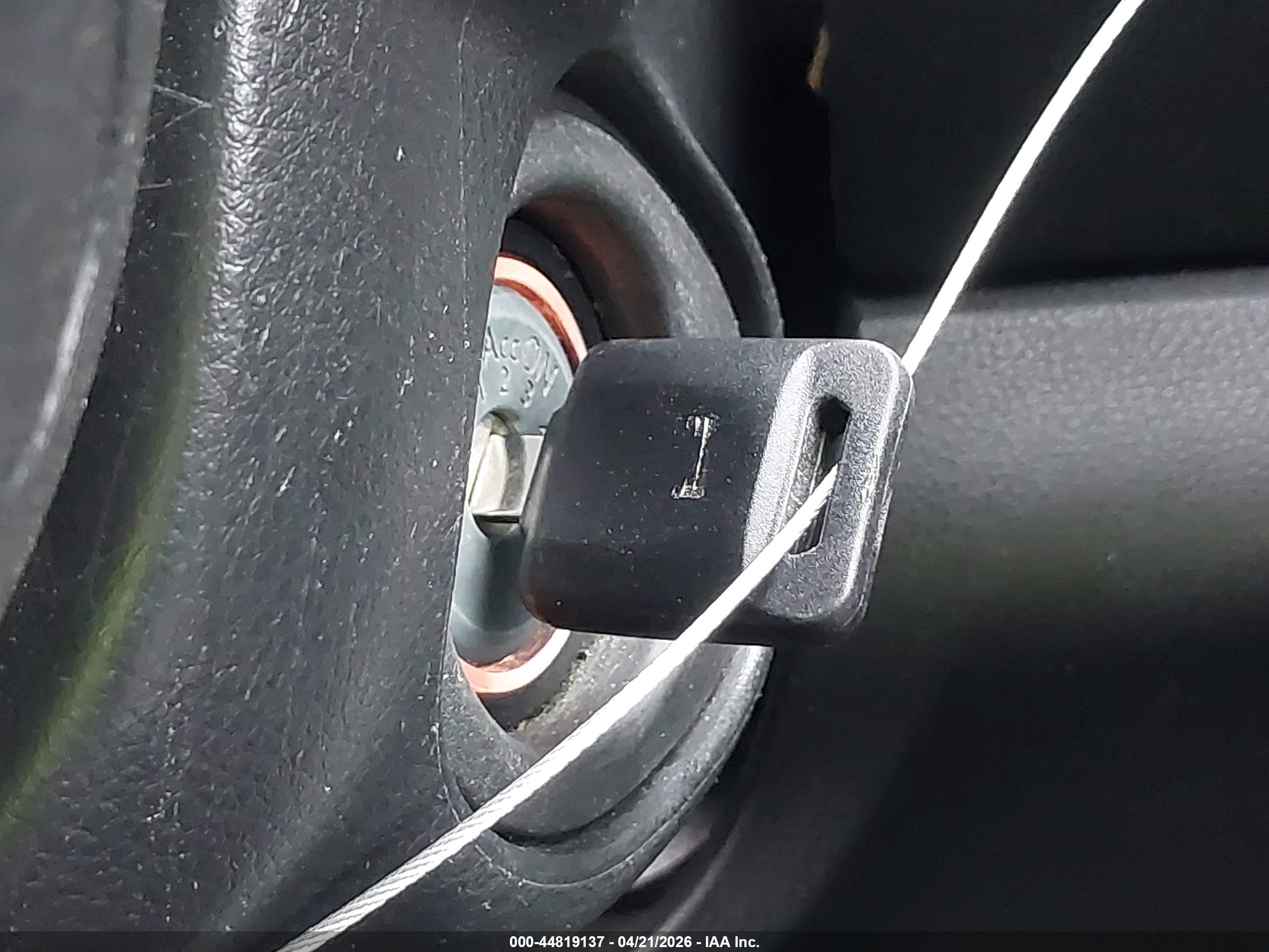 NISSAN ROGUE image 11