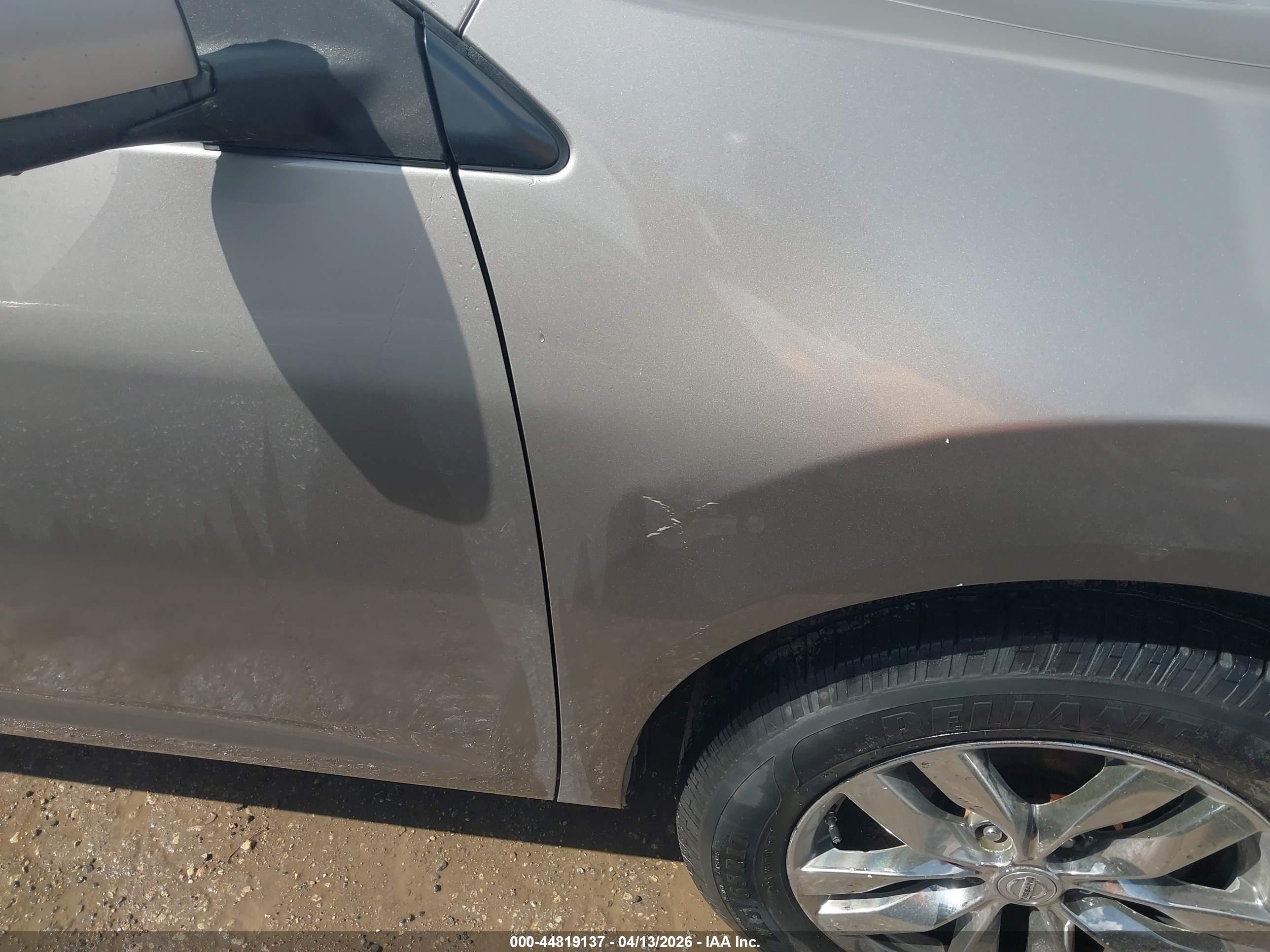 NISSAN ROGUE image 6
