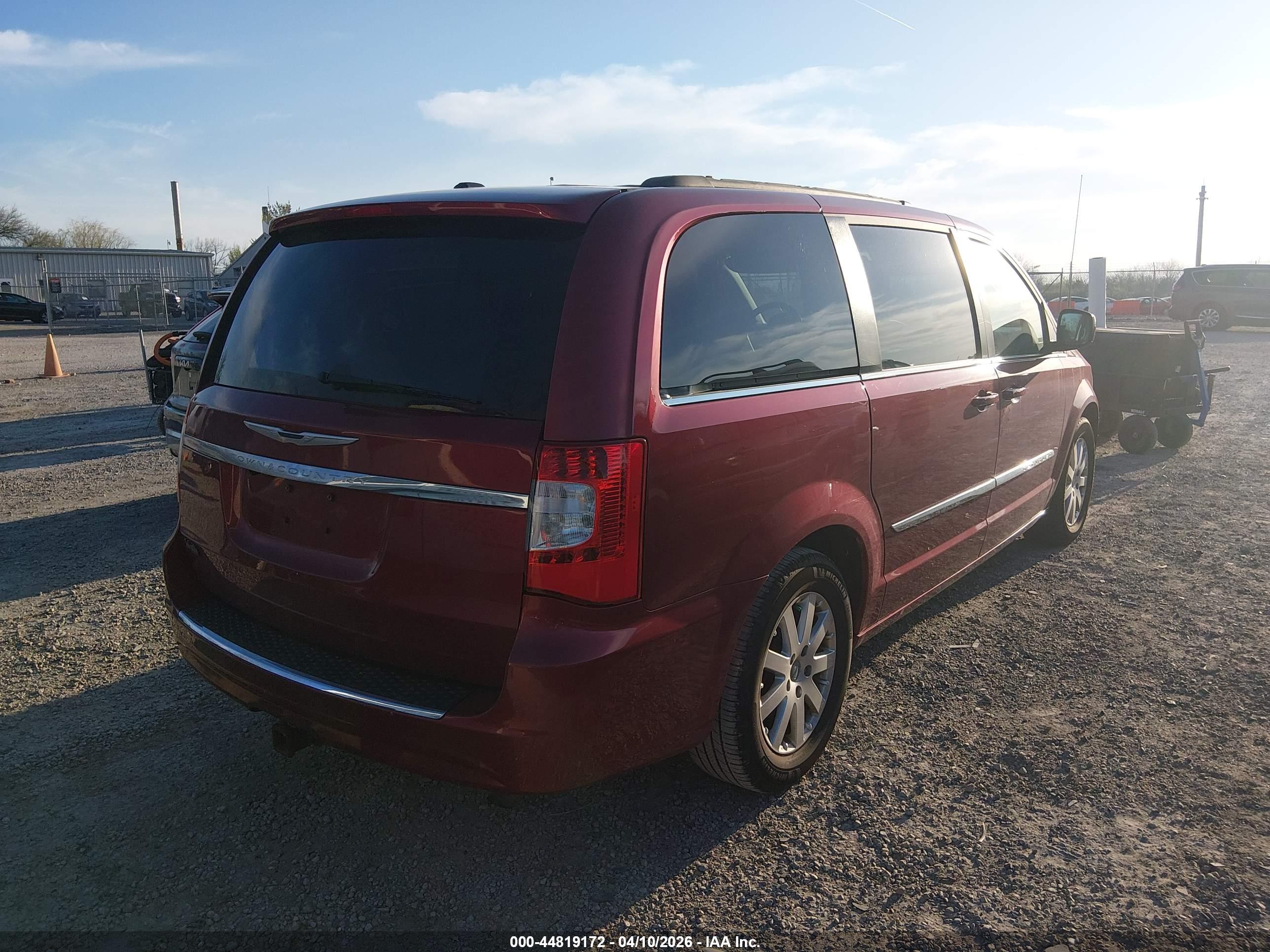 CHRYSLER TOWN image 4