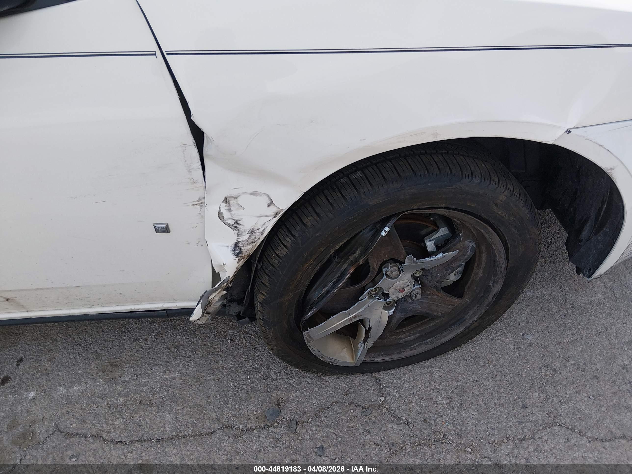 PONTIAC G6 image 6