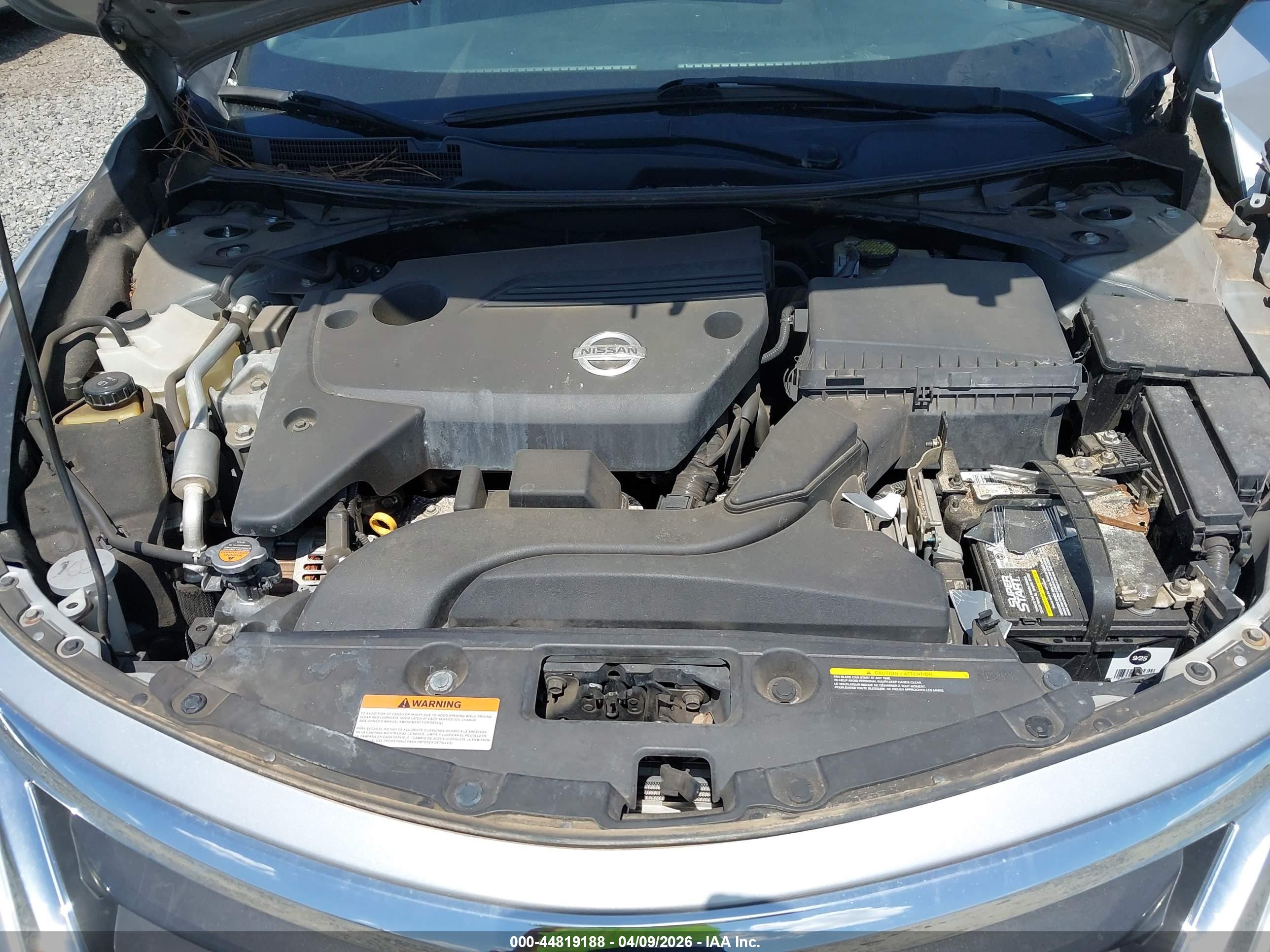 NISSAN ALTIMA image 10