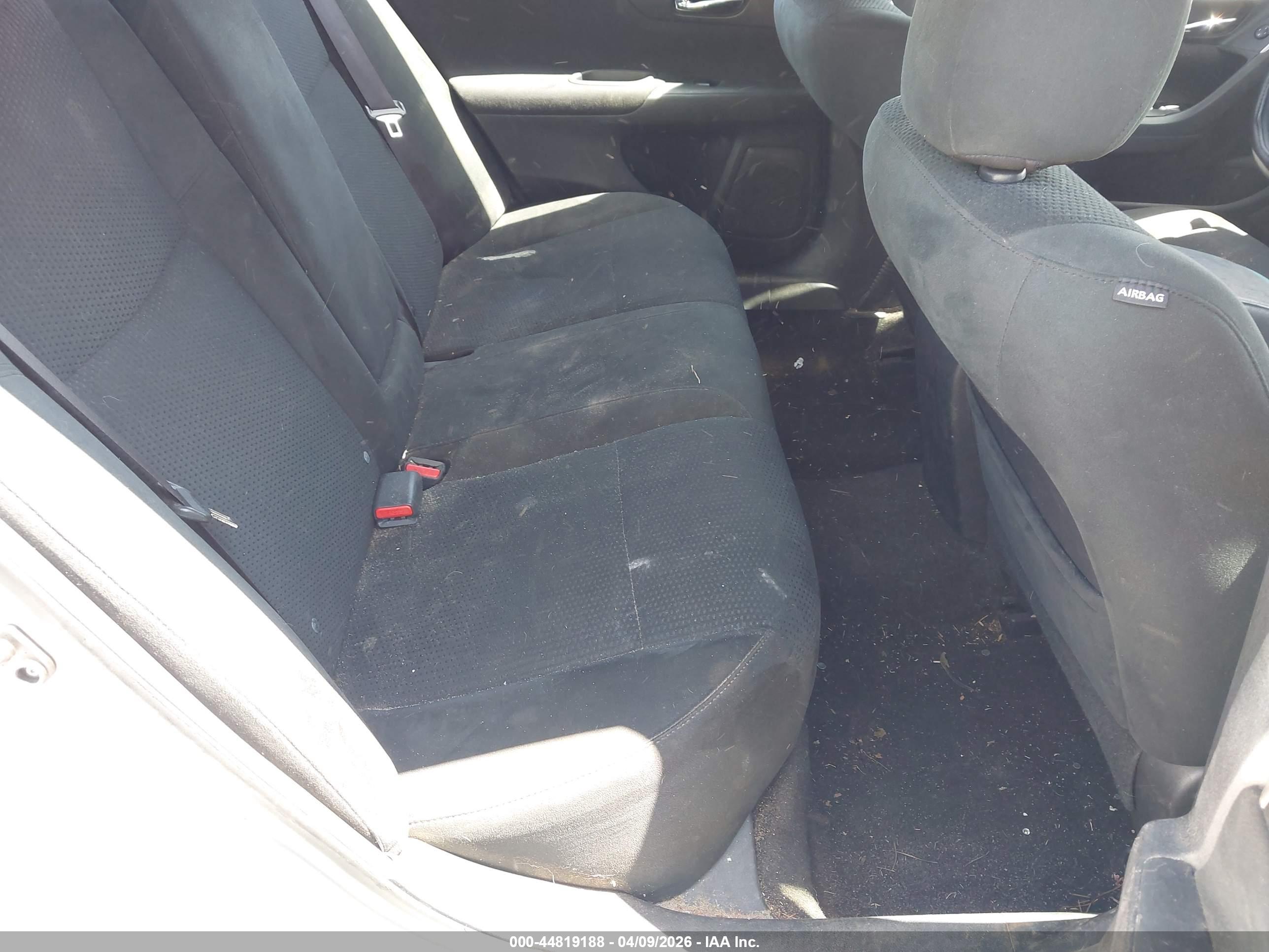 NISSAN ALTIMA image 8