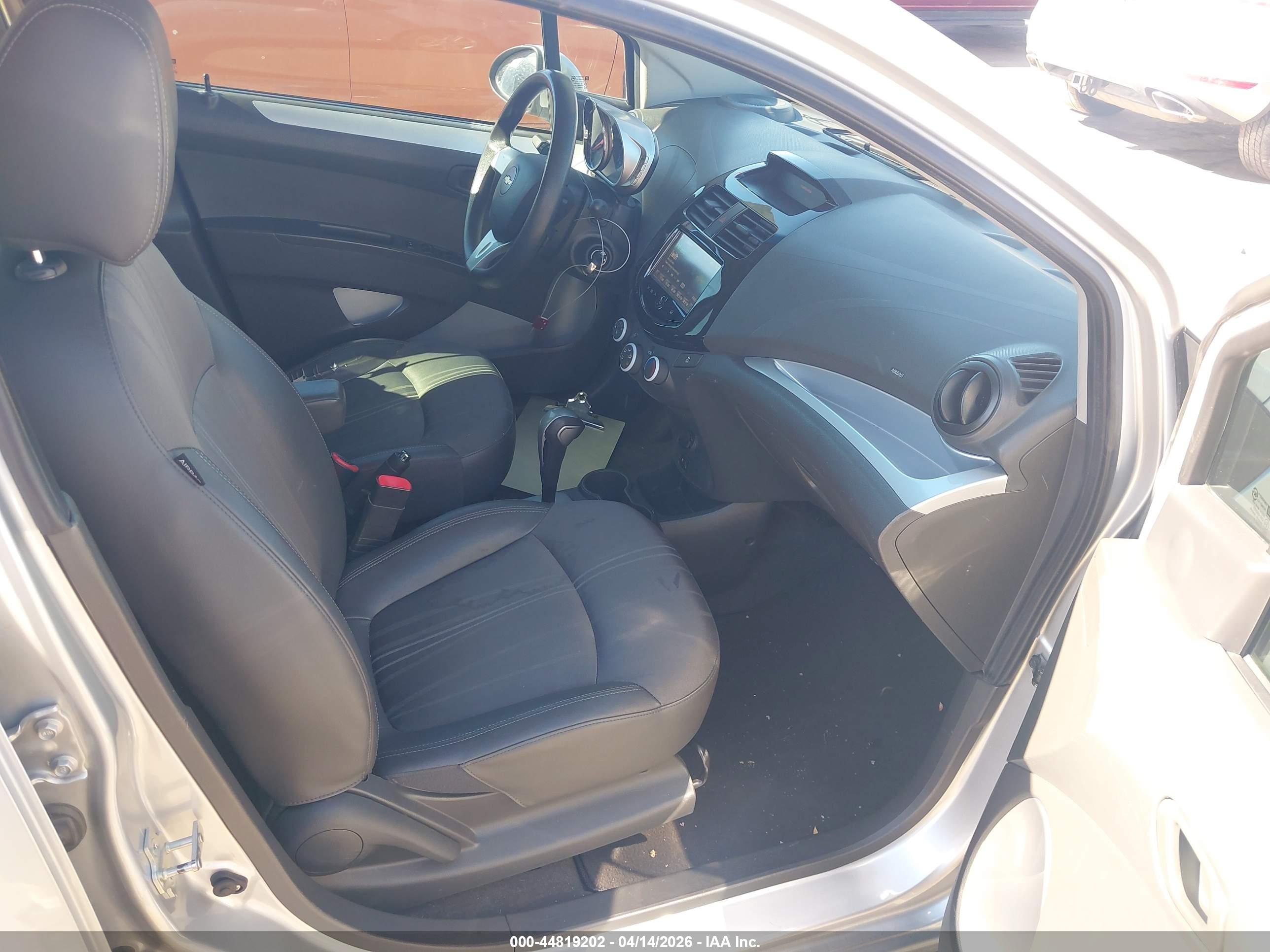 CHEVROLET SPARK image 5