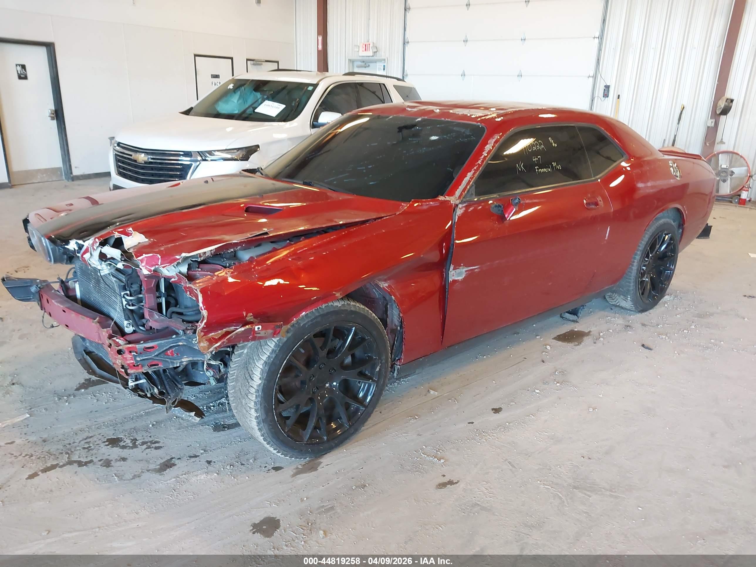 DODGE CHALLENGER image 2