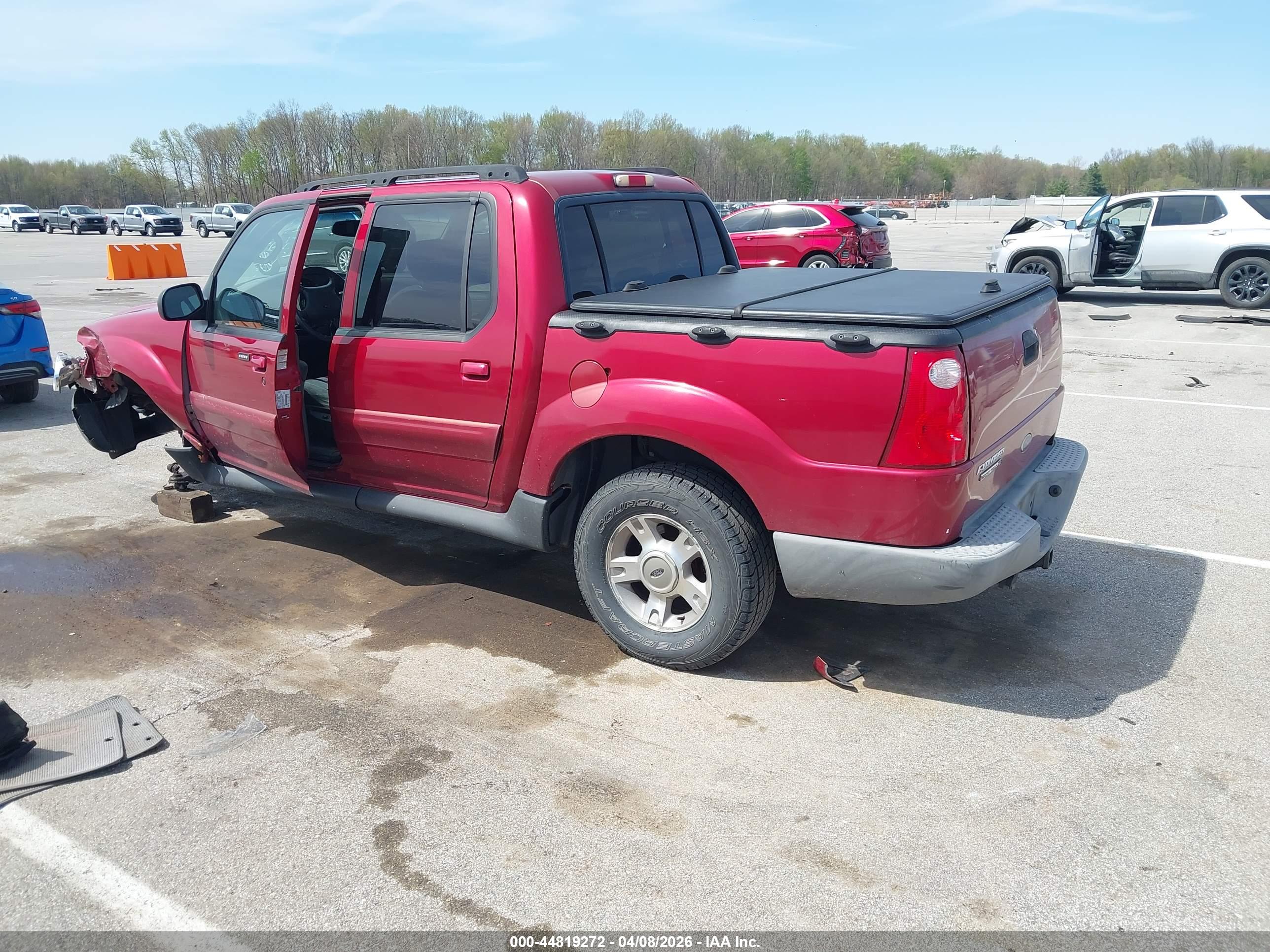 FORD EXPLORER image 3