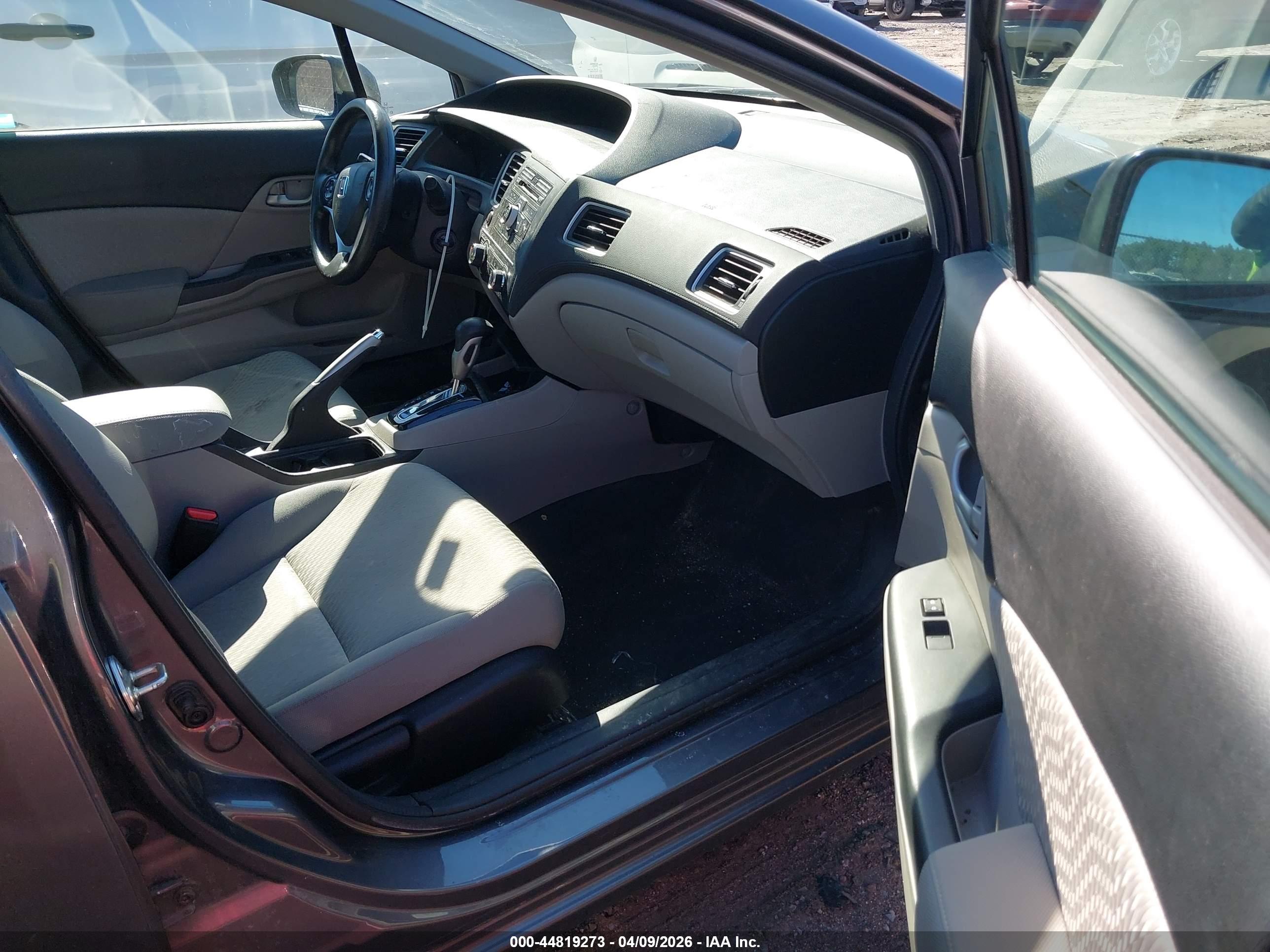 HONDA CIVIC image 5