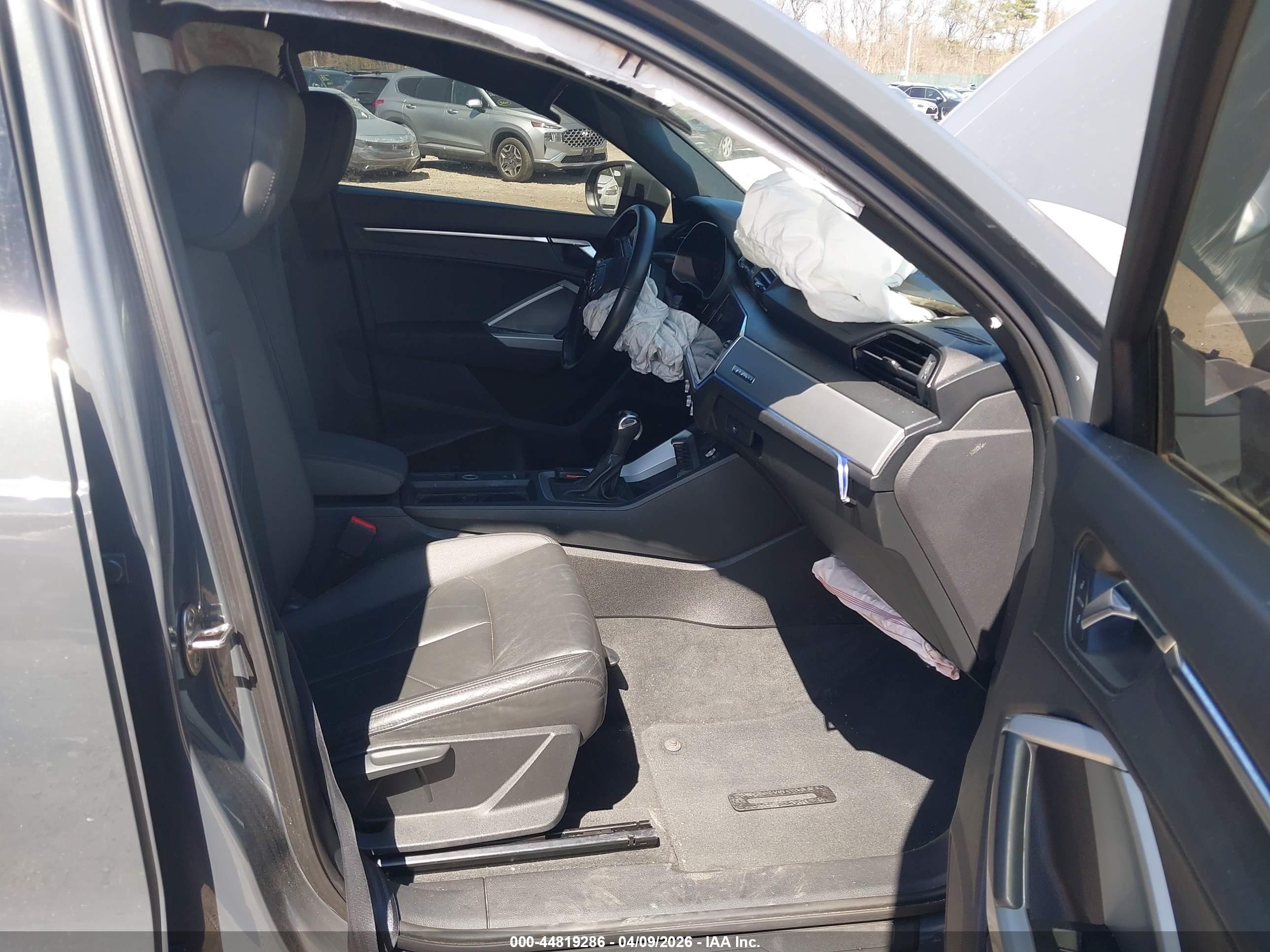 AUDI Q3 image 5