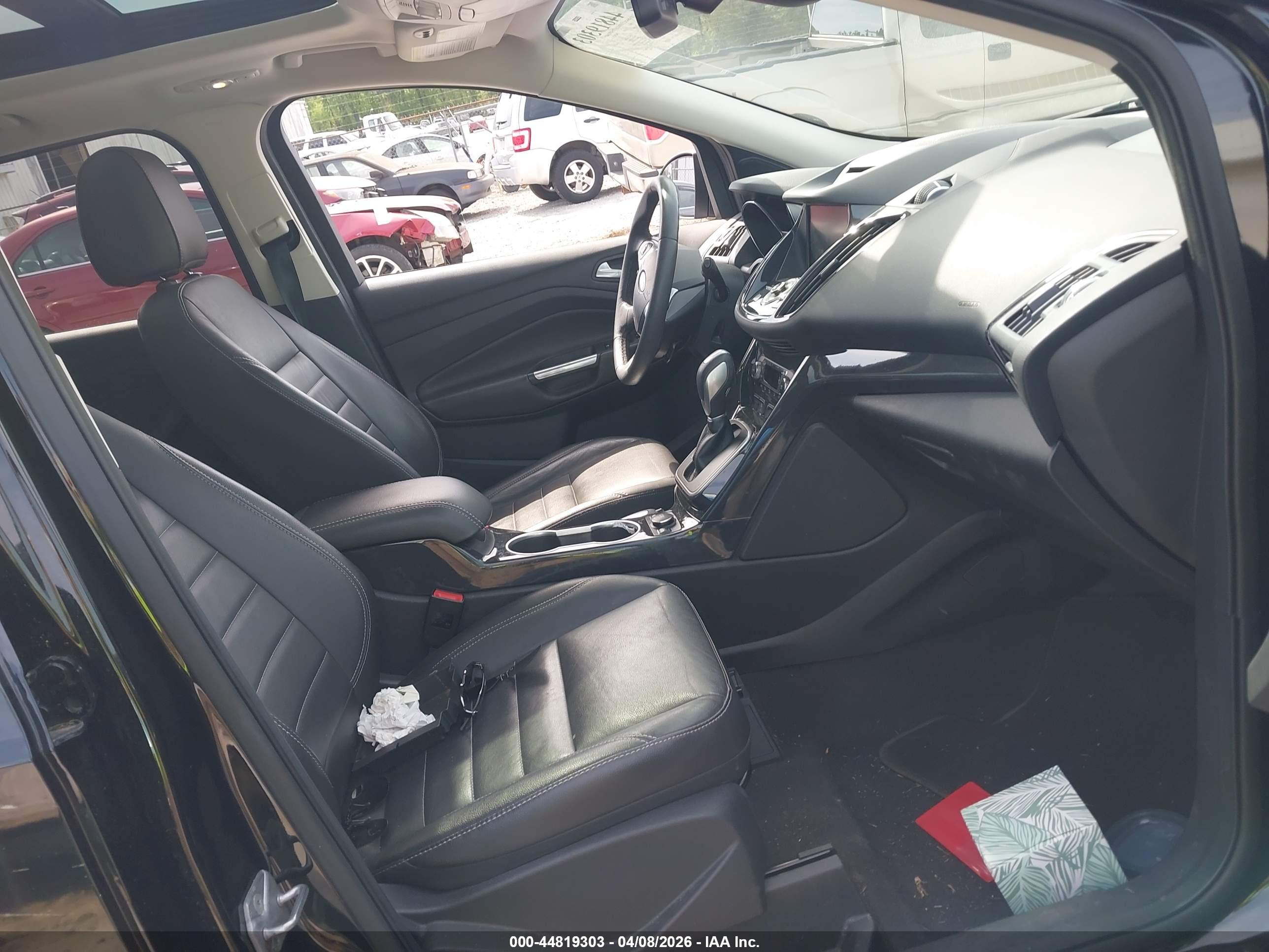 FORD ESCAPE image 5