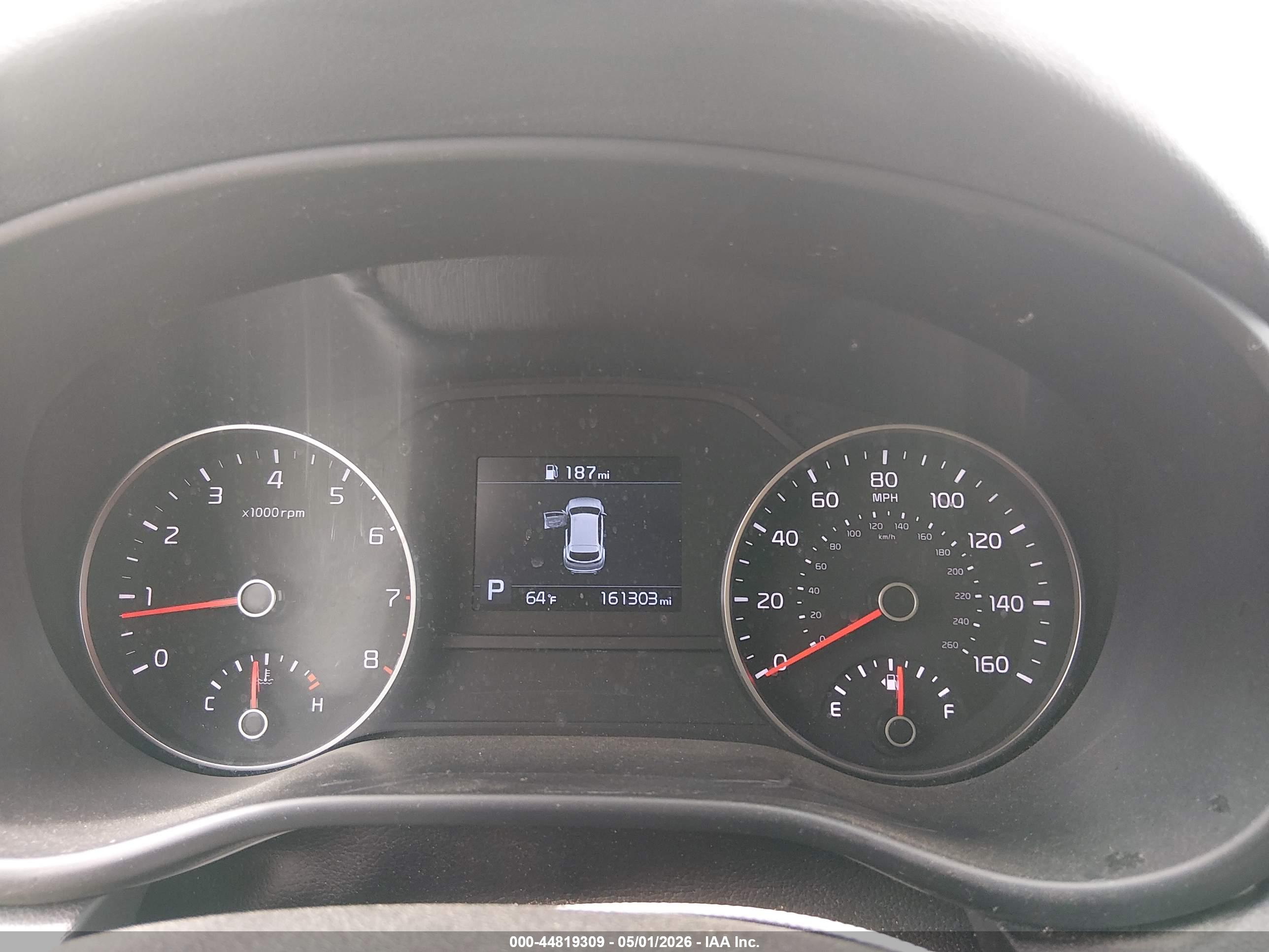 KIA SPORTAGE image 7