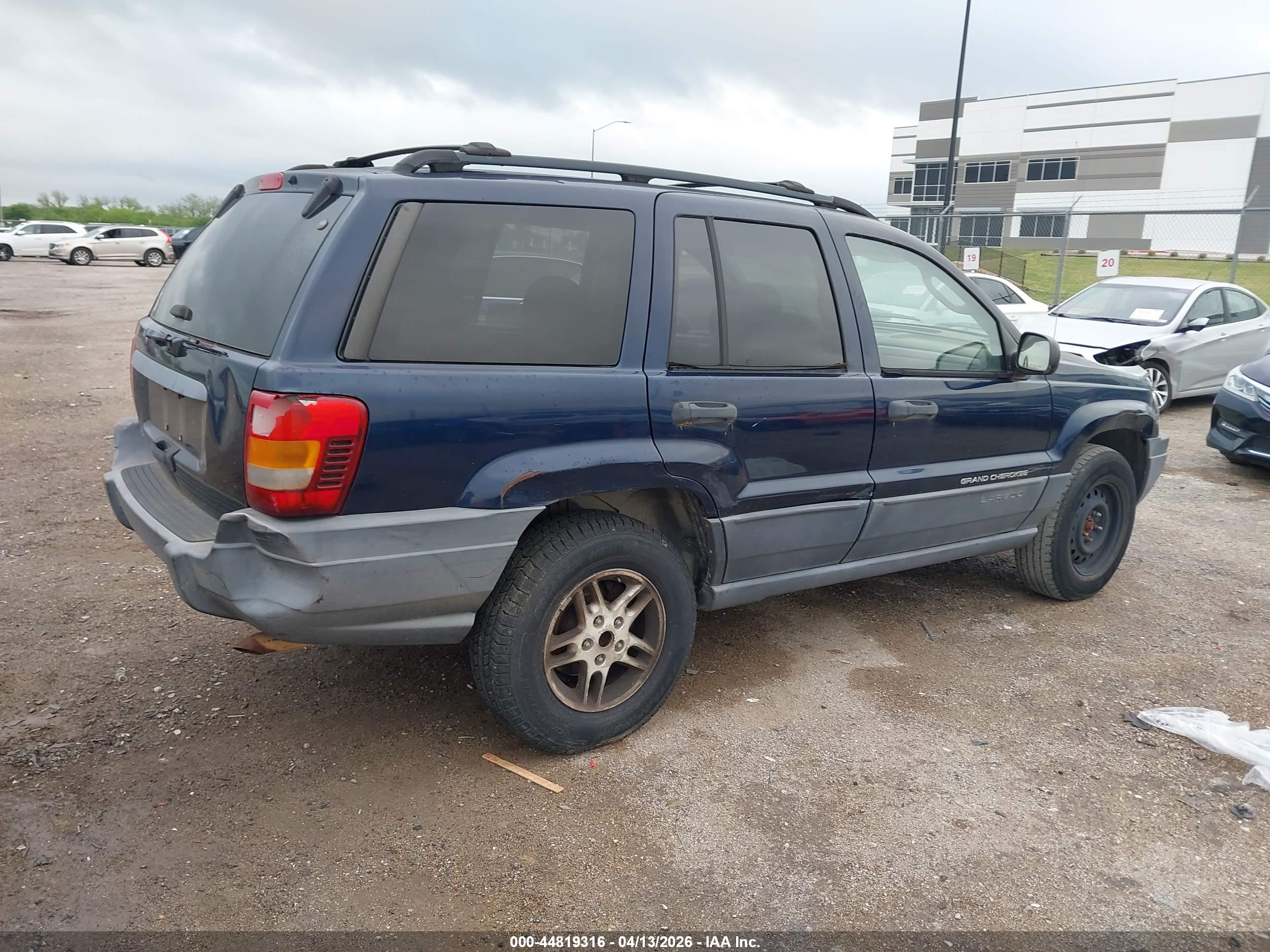 JEEP GRAND image 4