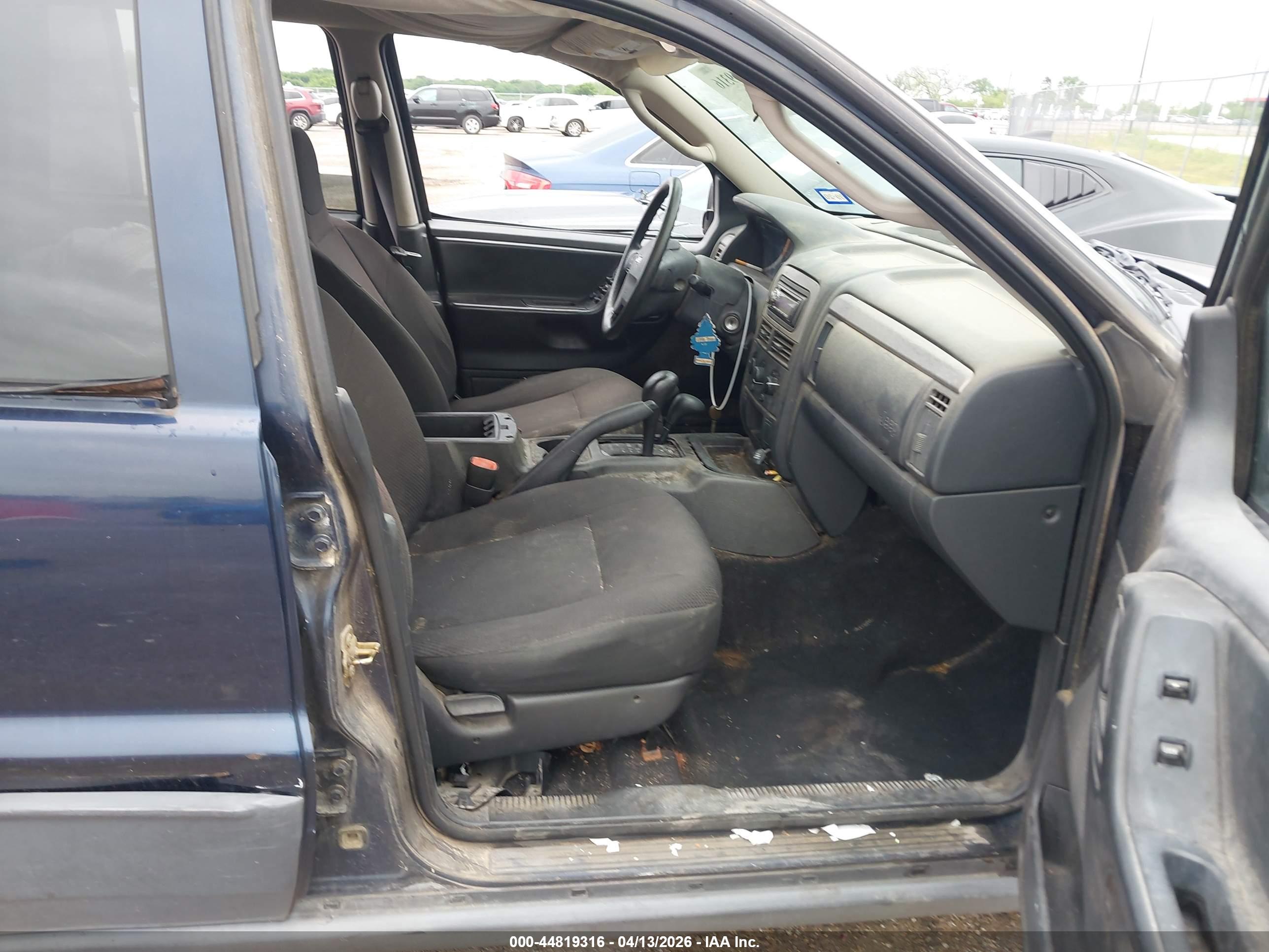 JEEP GRAND image 5
