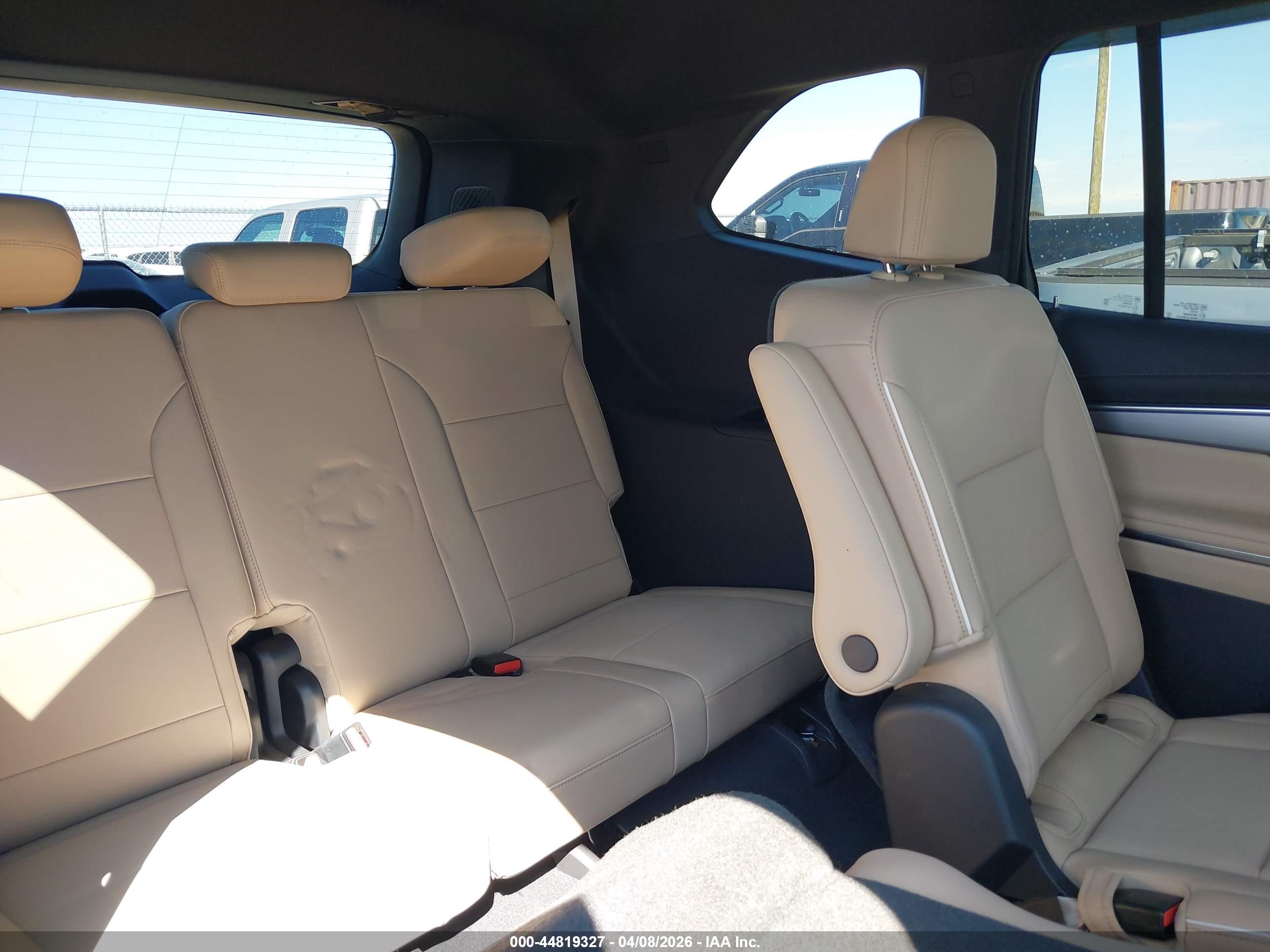 BUICK ENCLAVE image 8