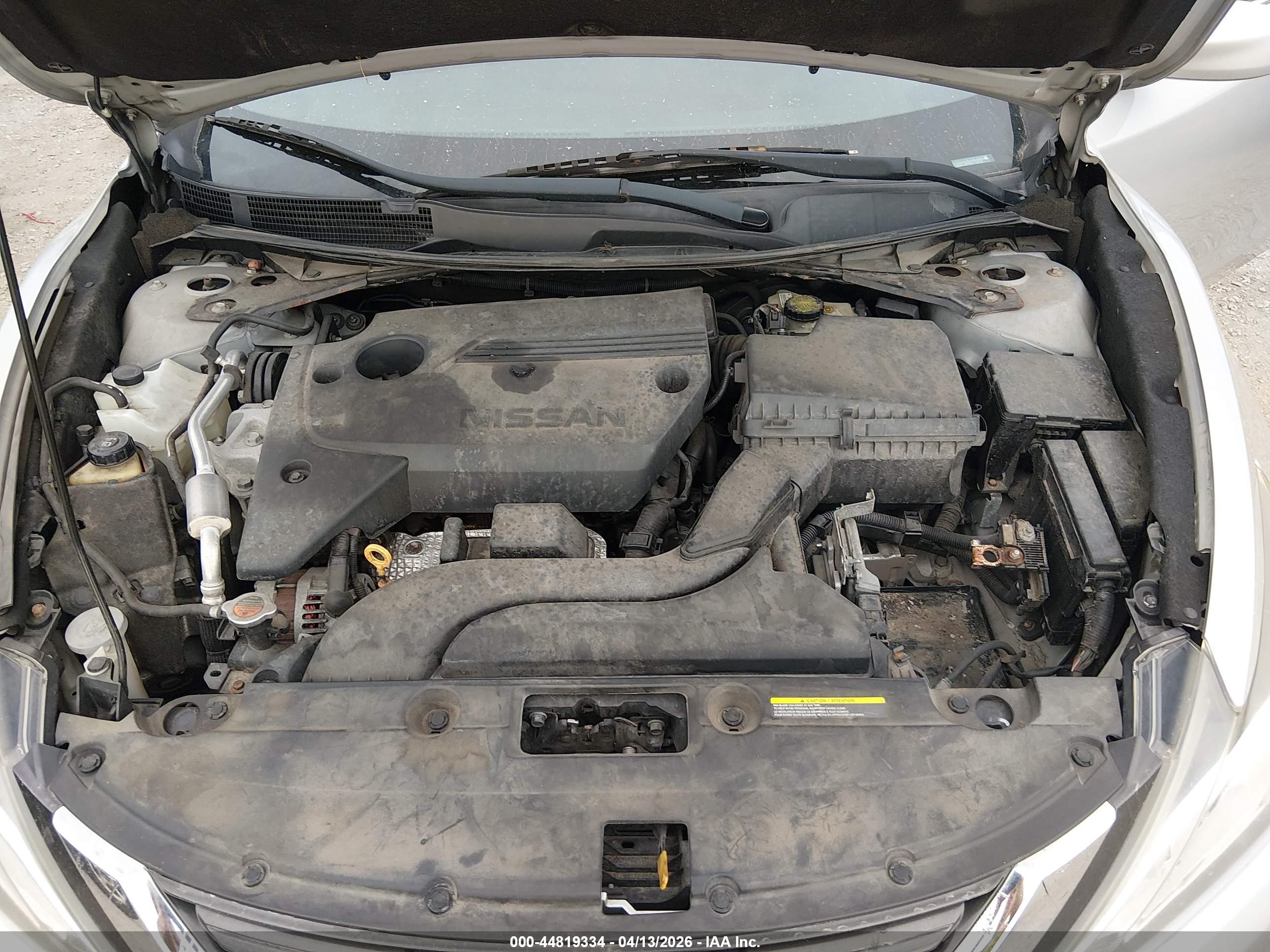 NISSAN ALTIMA image 10