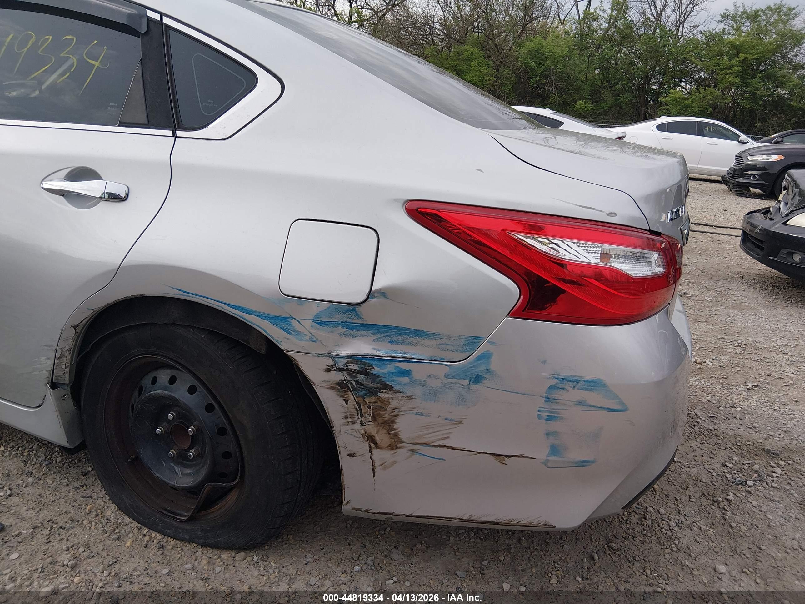 NISSAN ALTIMA image 6