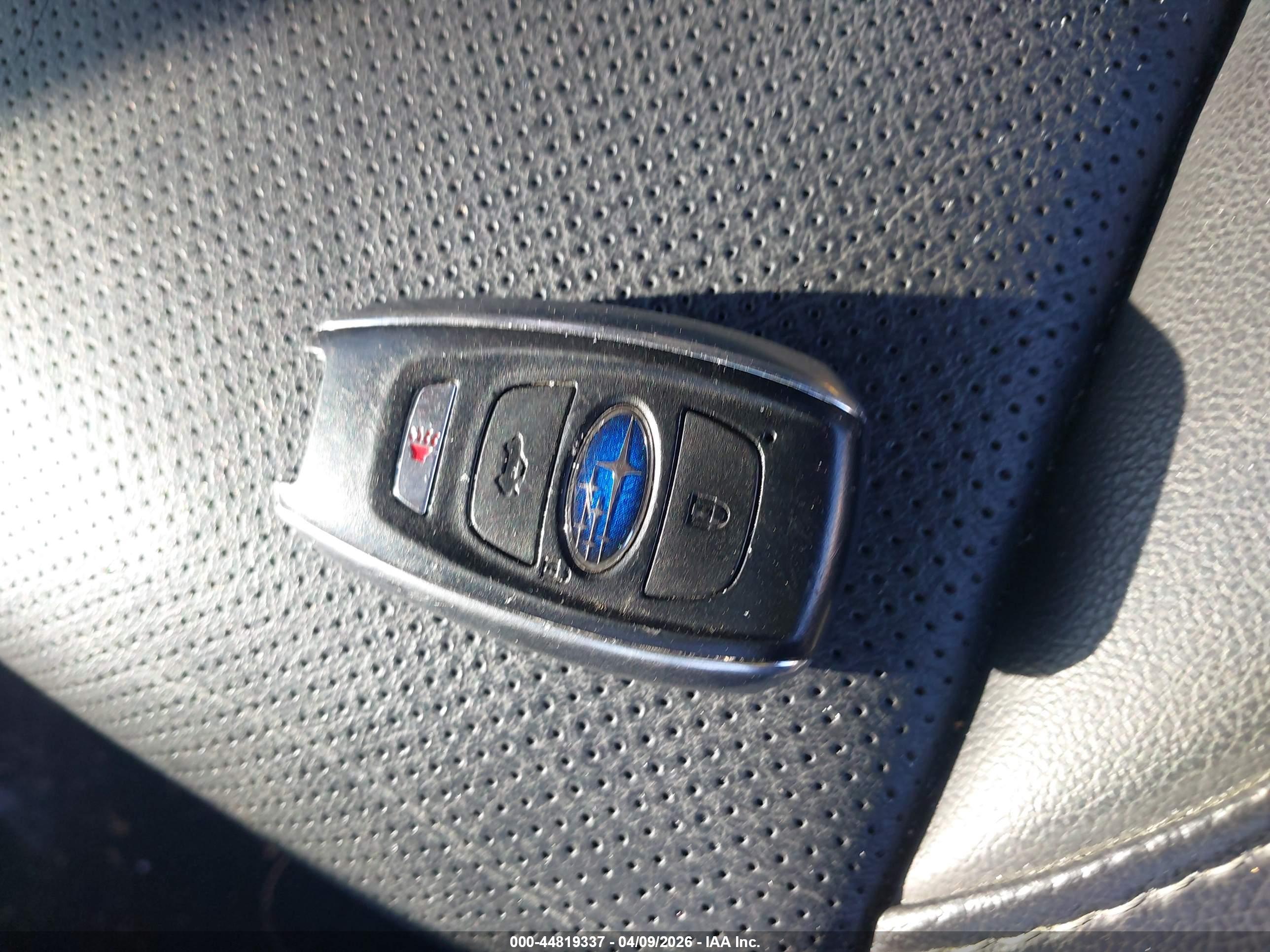 SUBARU OUTBACK image 11