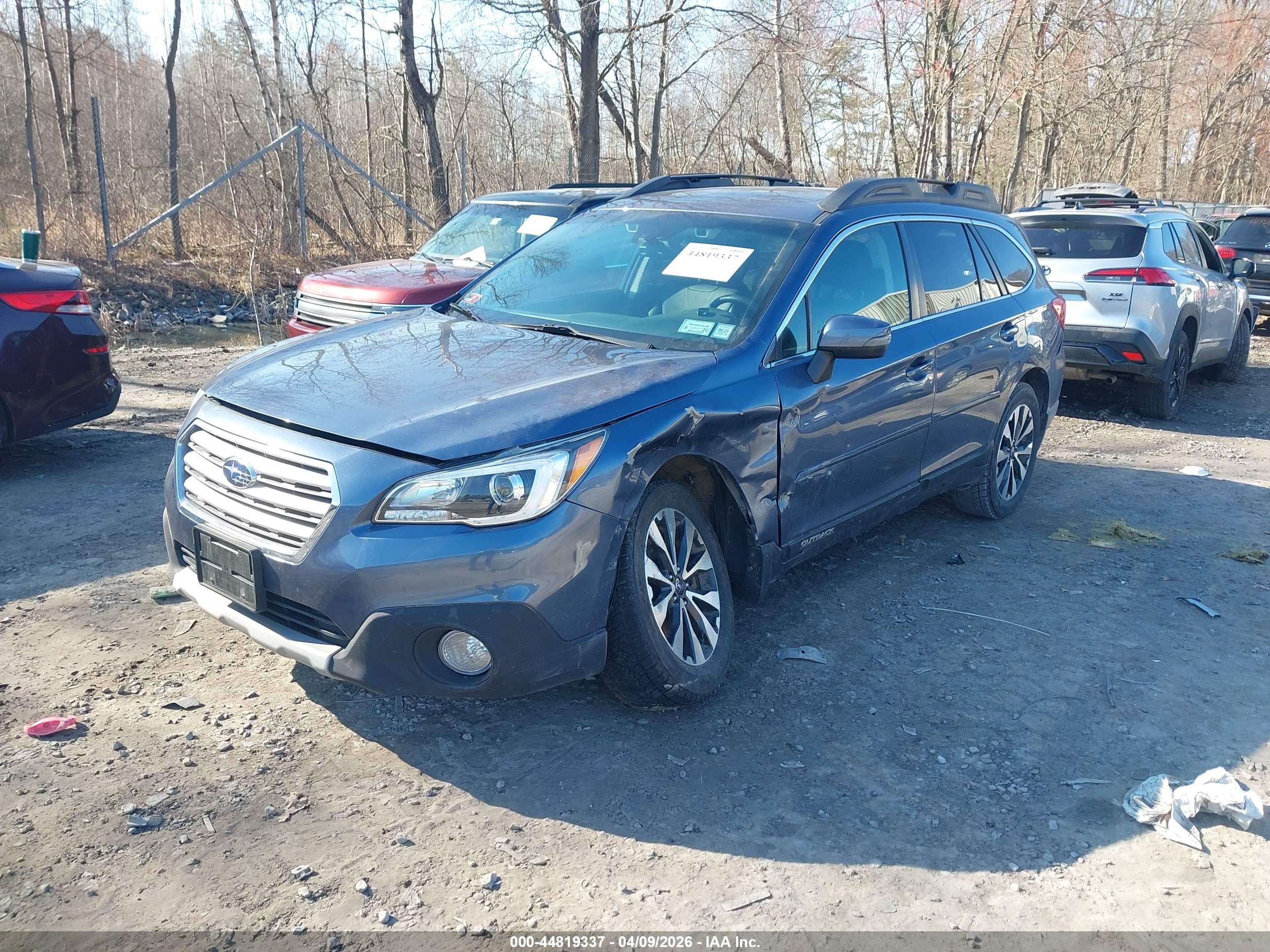 SUBARU OUTBACK image 2