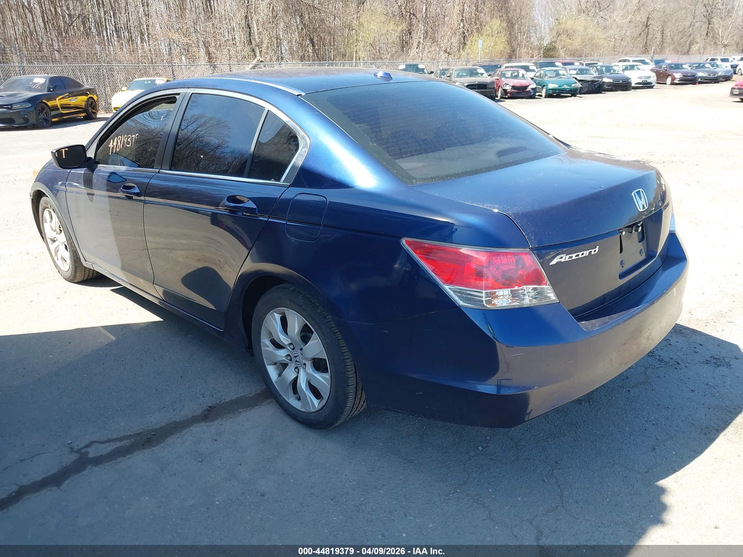 HONDA ACCORD image 3