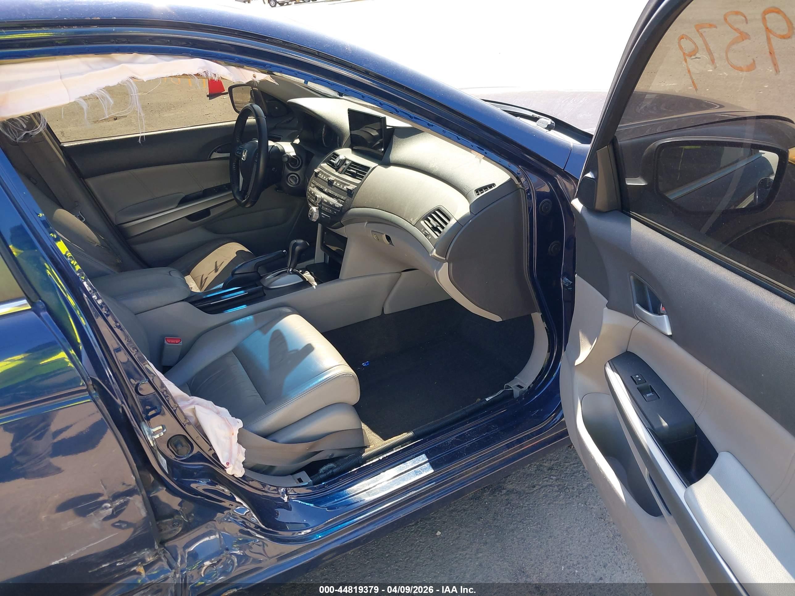 HONDA ACCORD image 5
