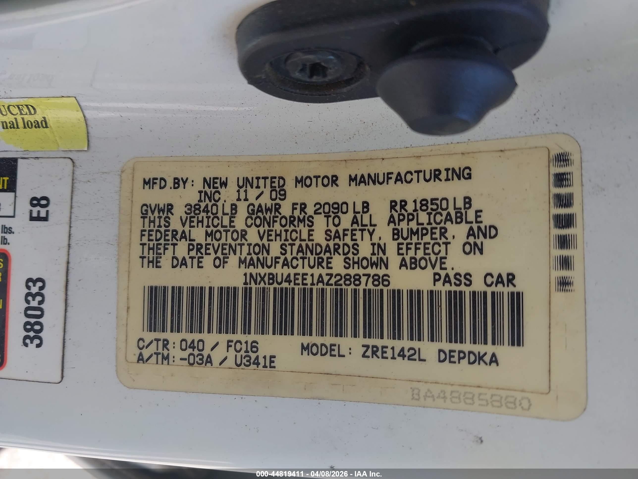 TOYOTA COROLLA image 9