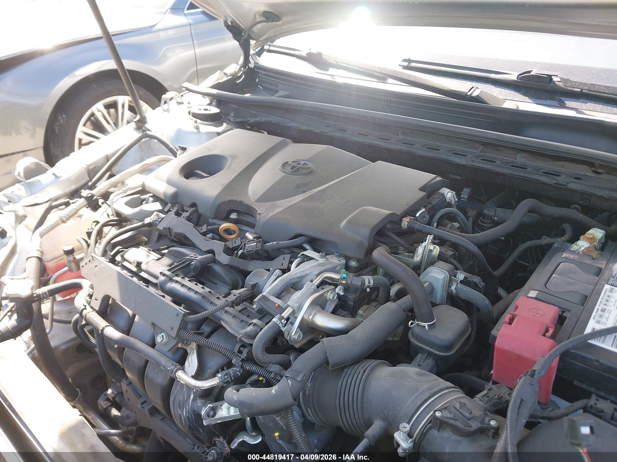 TOYOTA CAMRY image 10