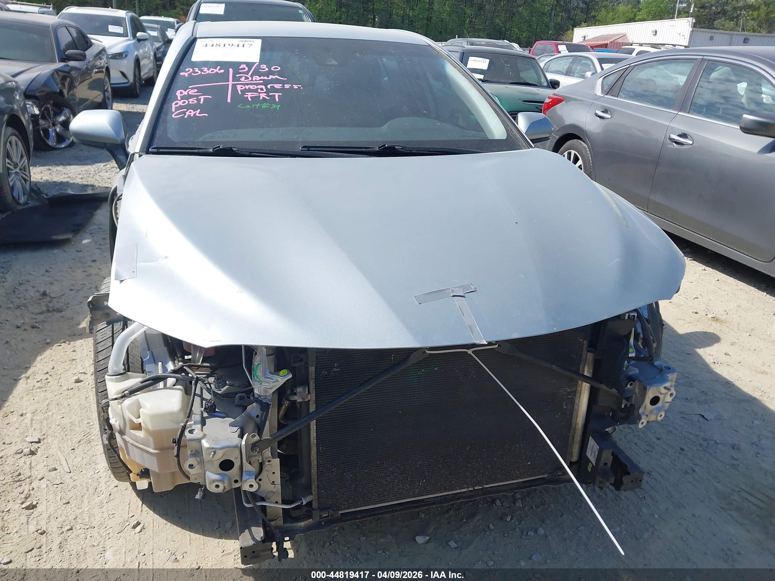 TOYOTA CAMRY image 6