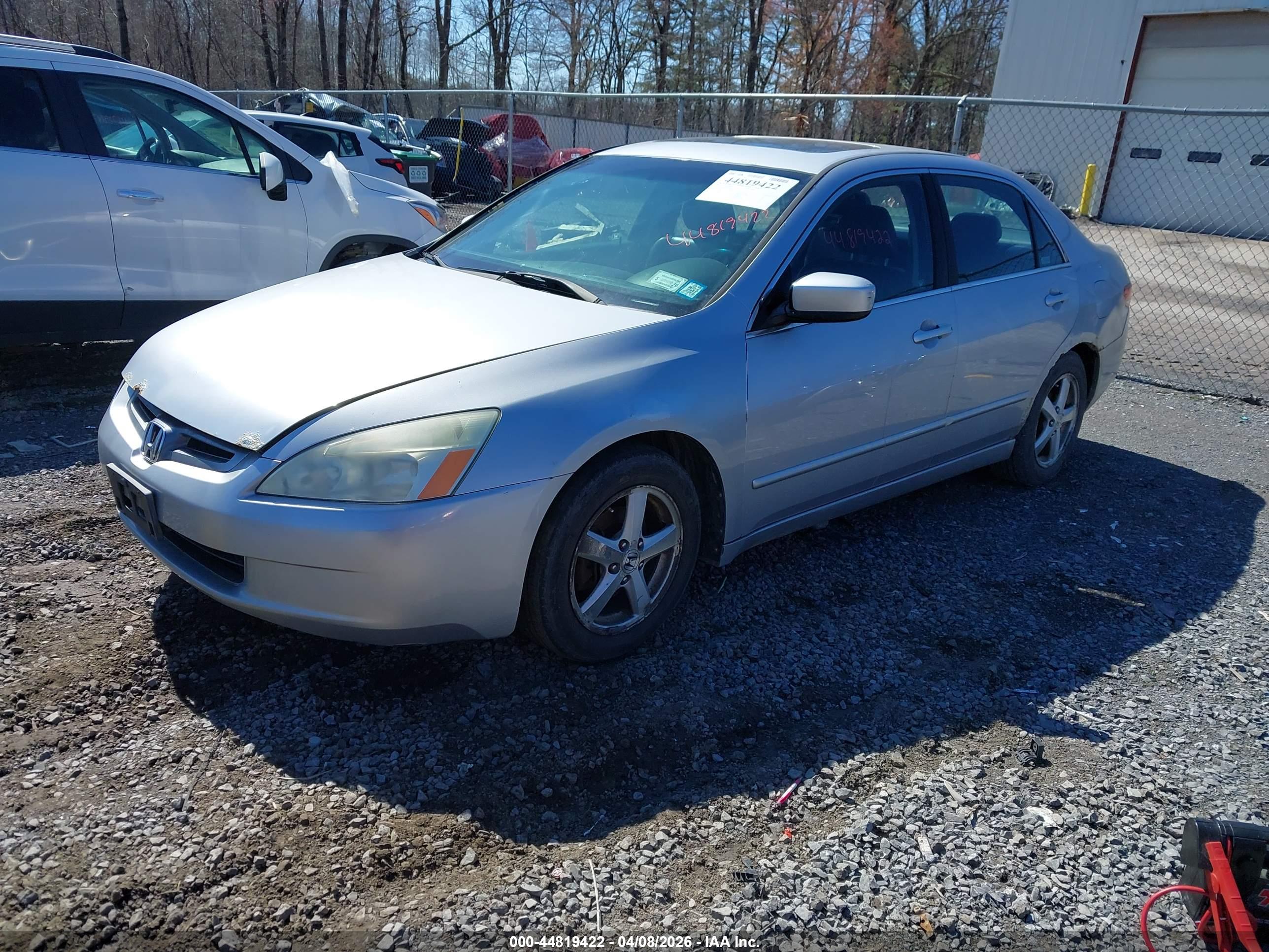 HONDA ACCORD image 2