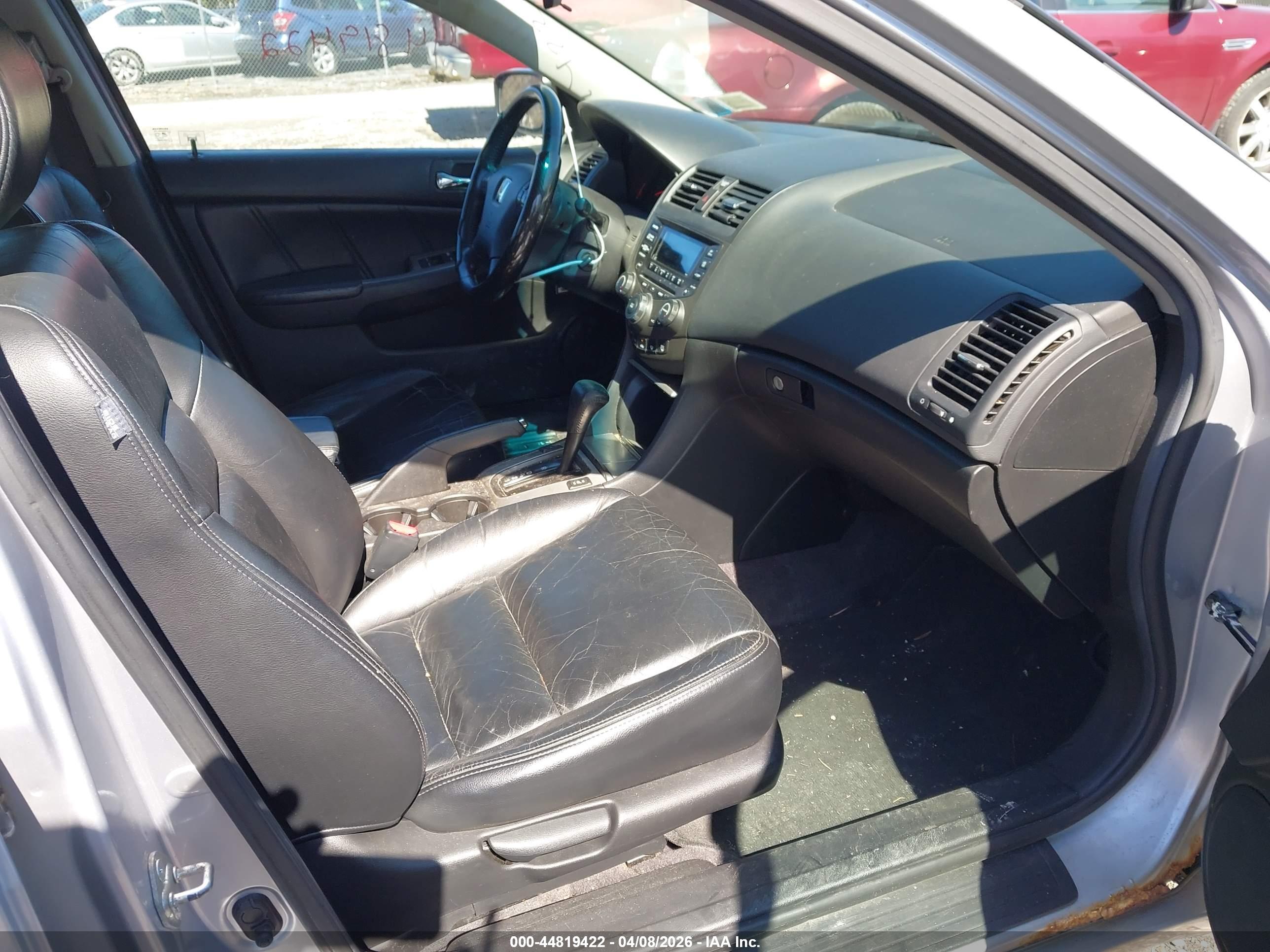 HONDA ACCORD image 5