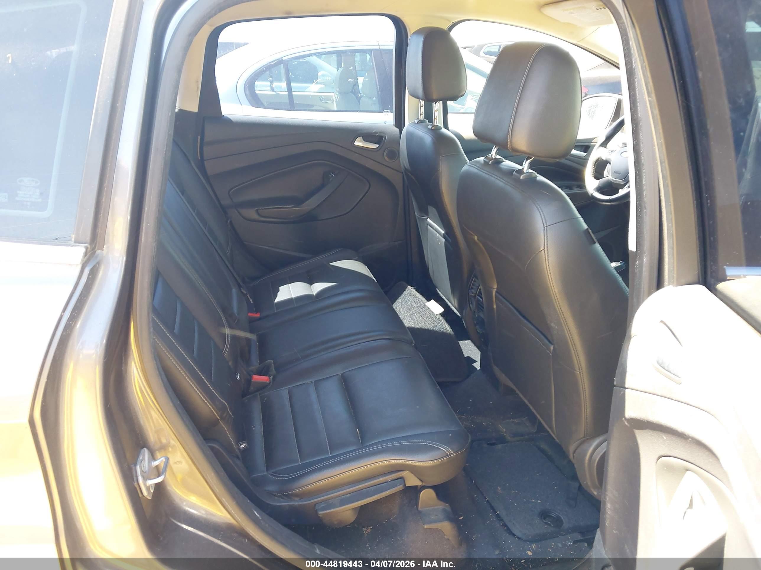 FORD C-MAX image 8