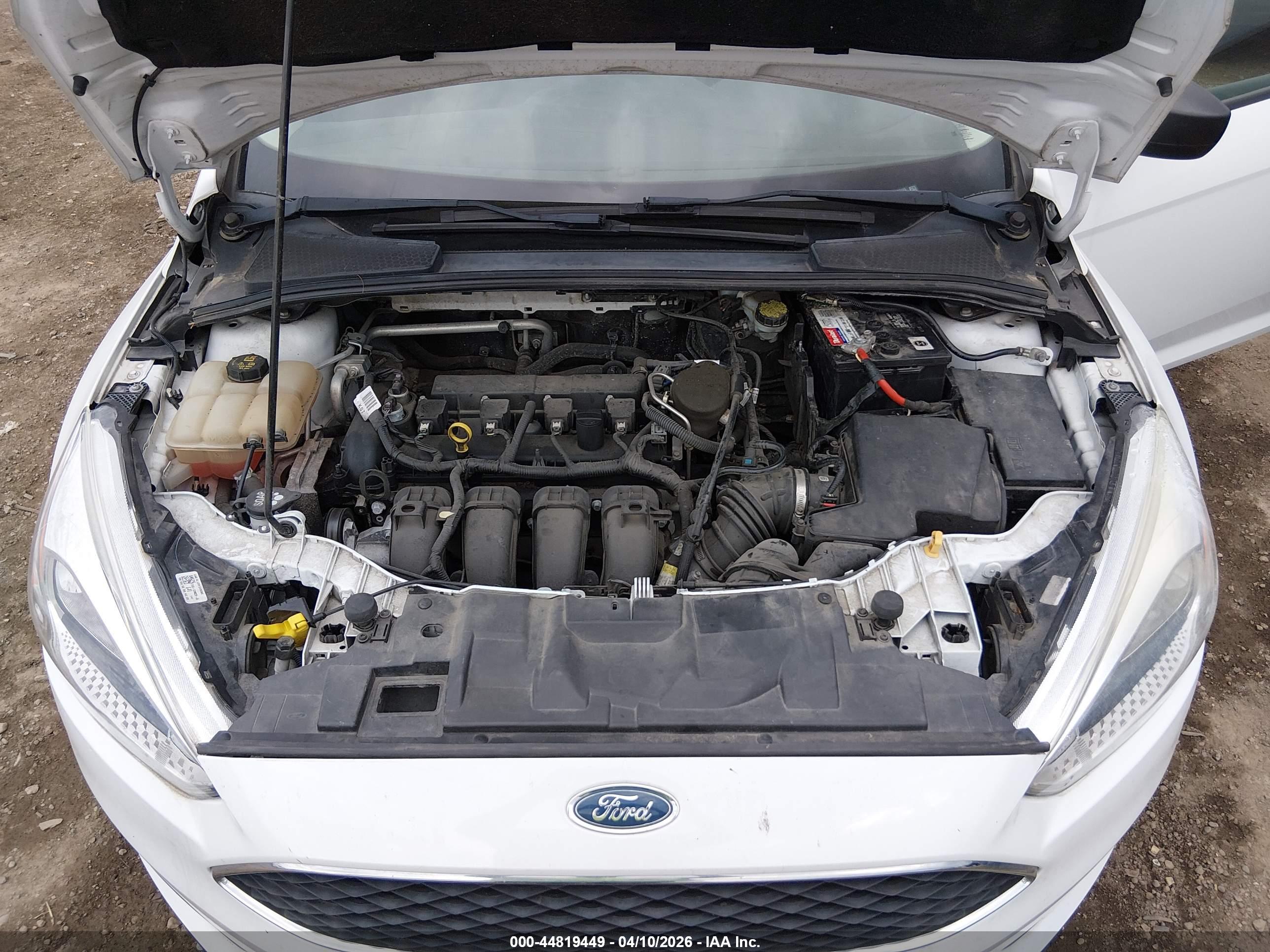 FORD FOCUS image 10