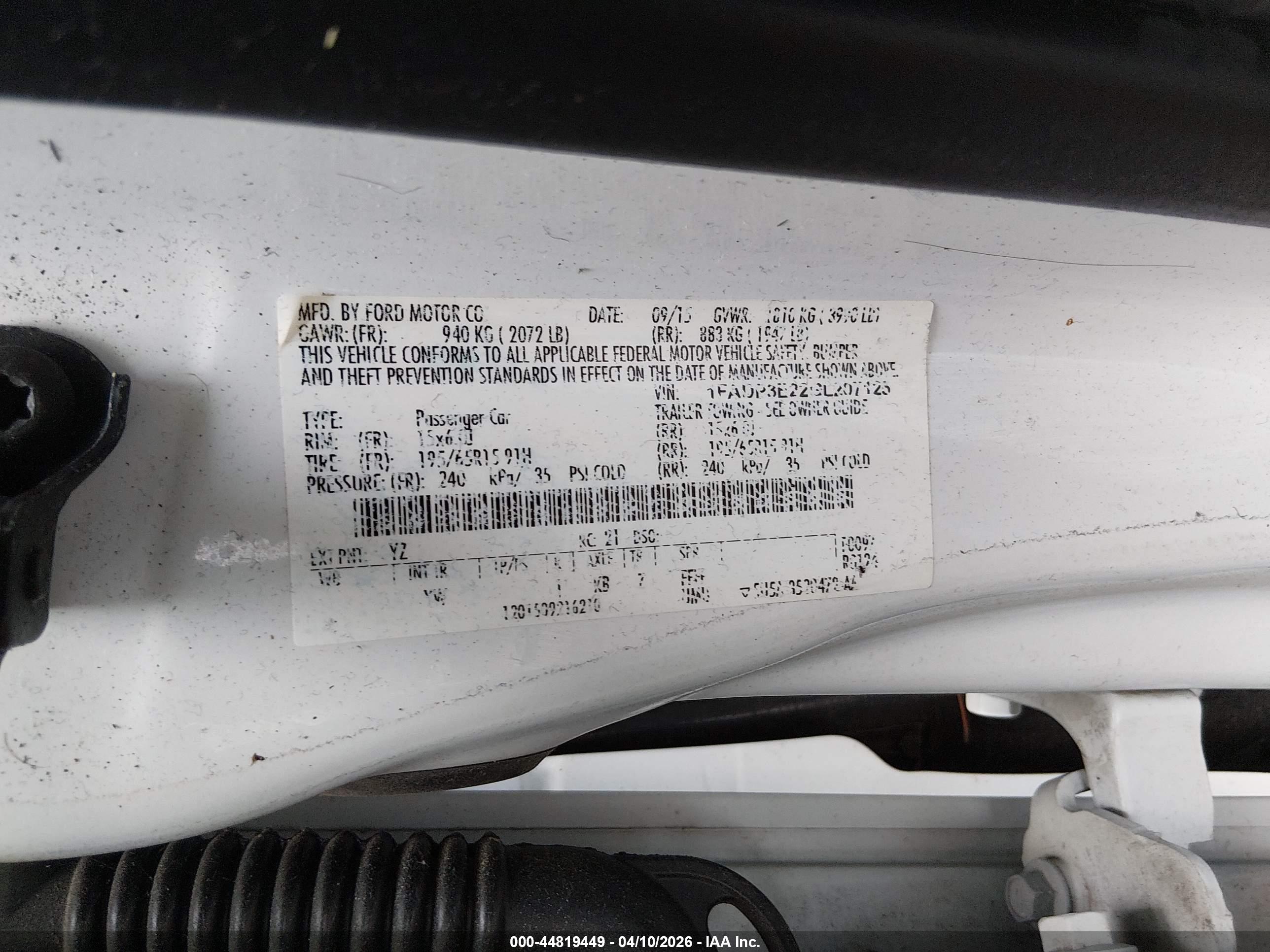 FORD FOCUS image 9