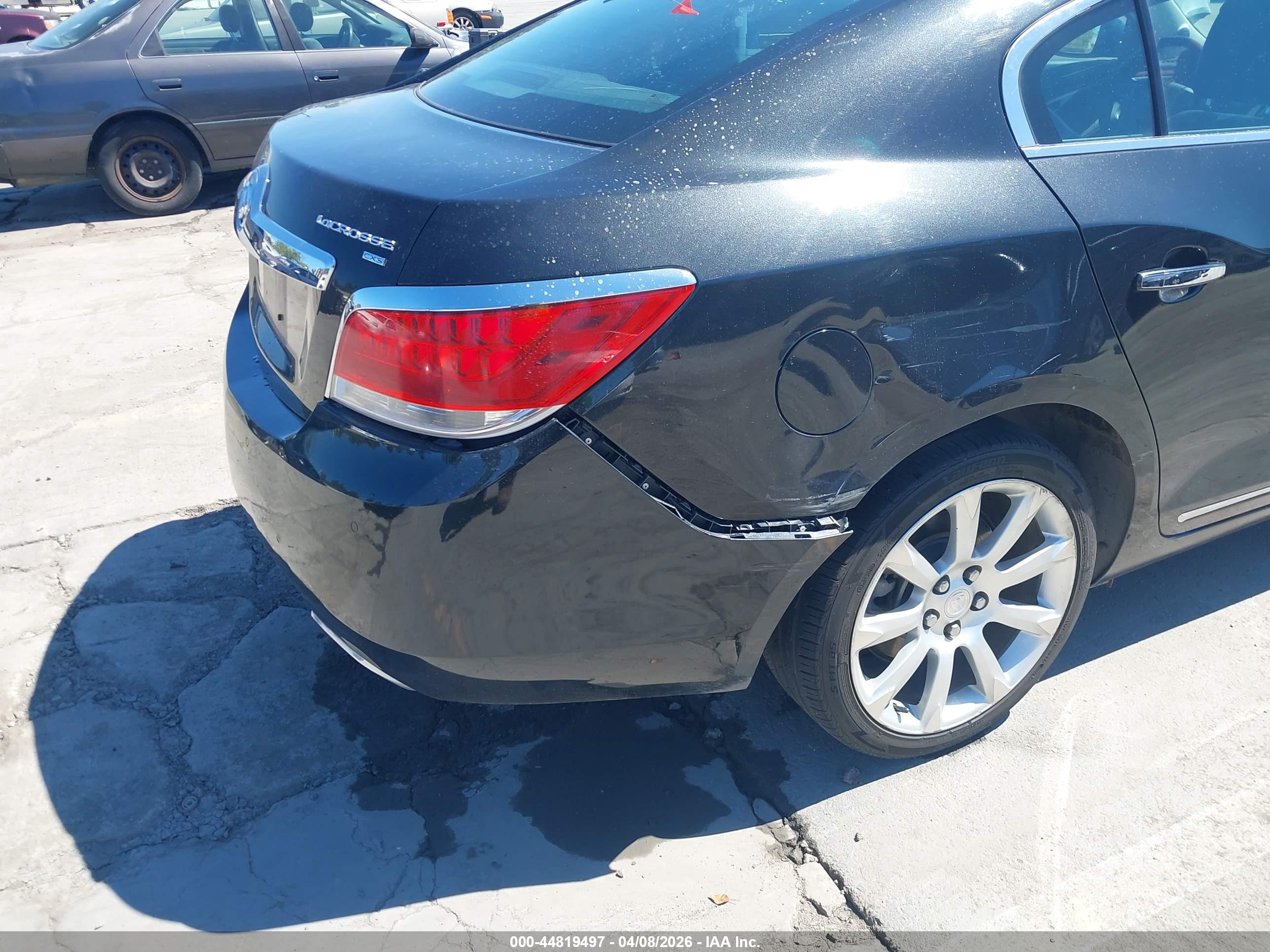 BUICK LACROSSE image 6