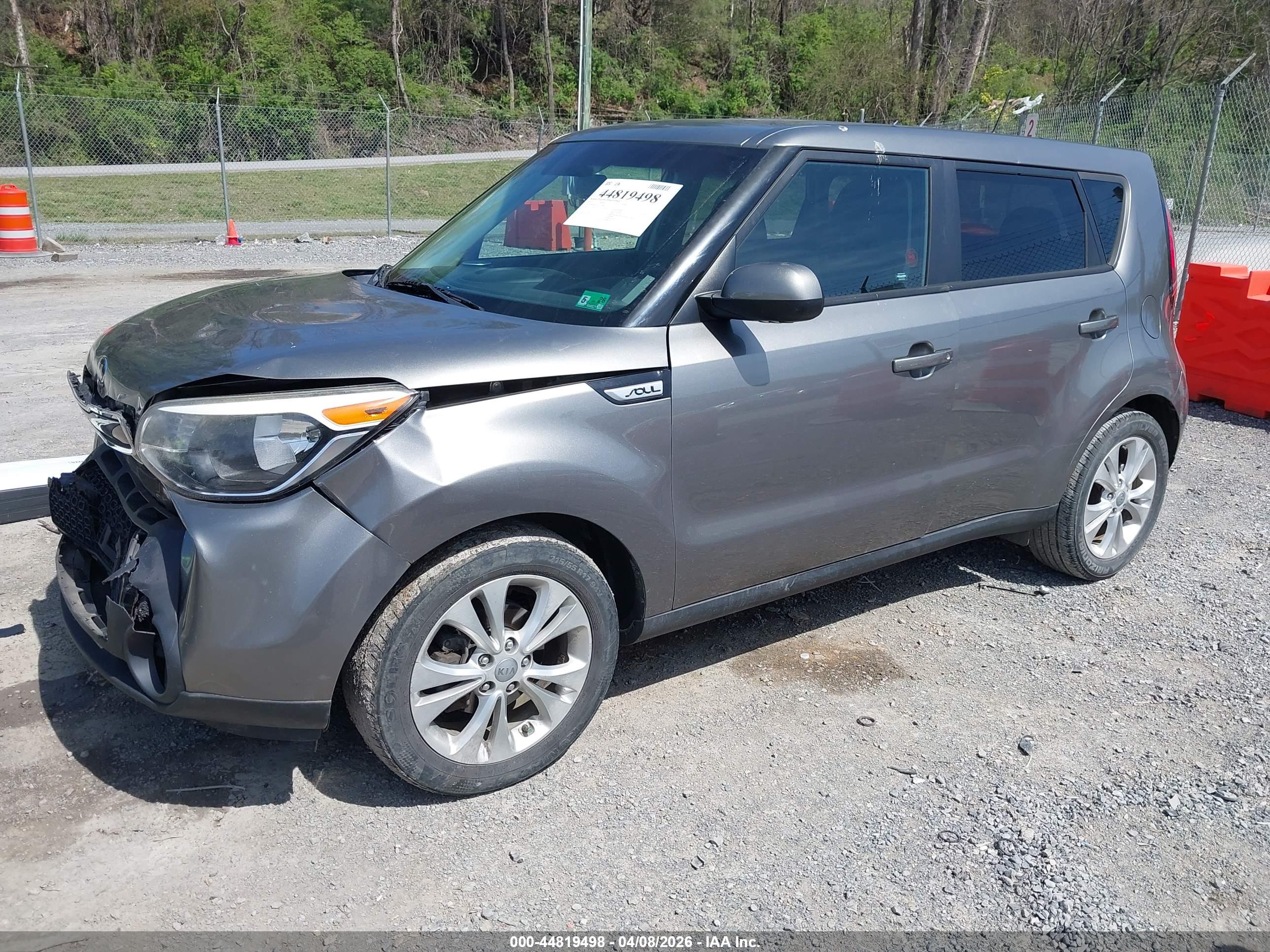KIA SOUL image 2