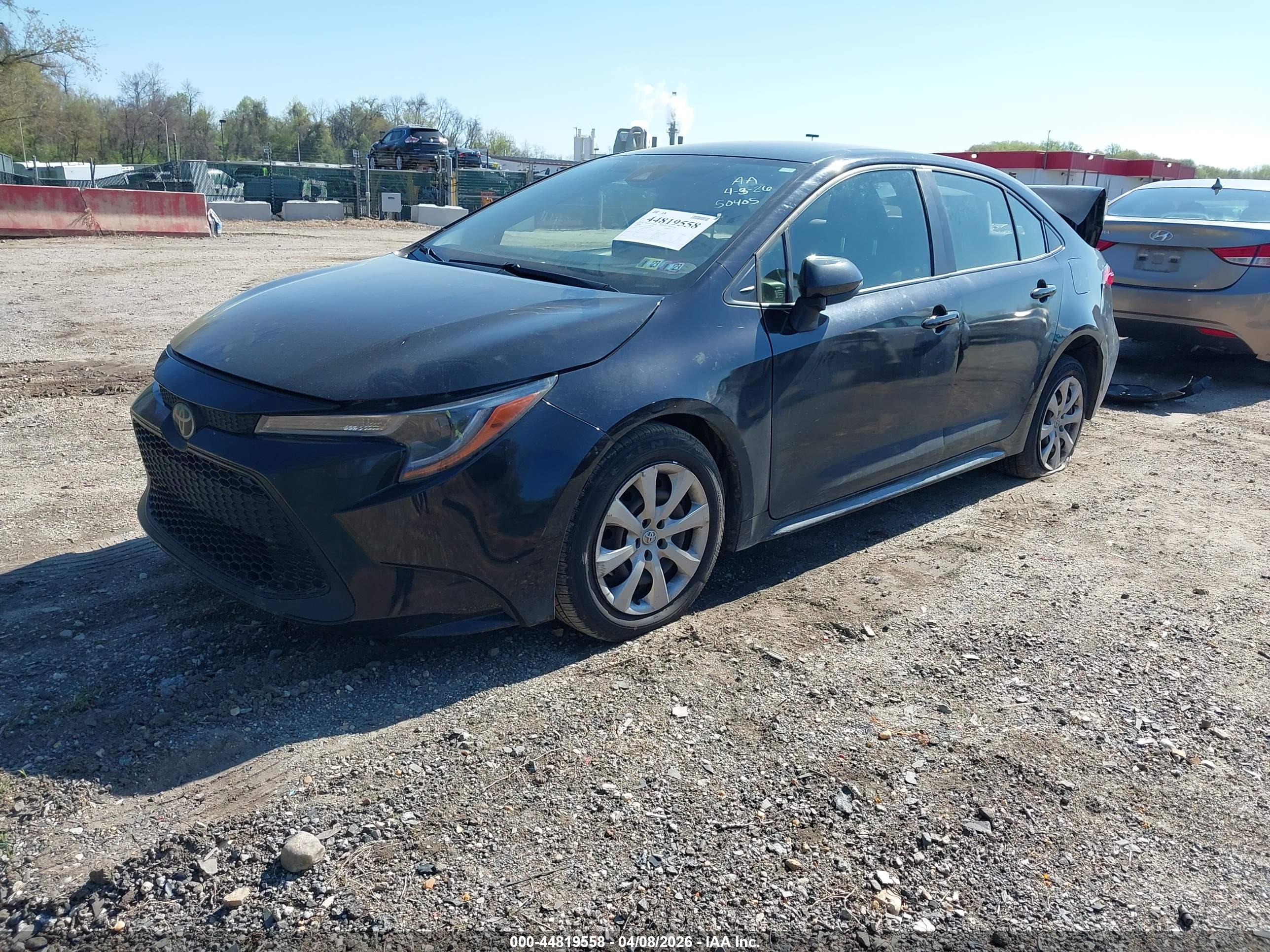 TOYOTA COROLLA image 2