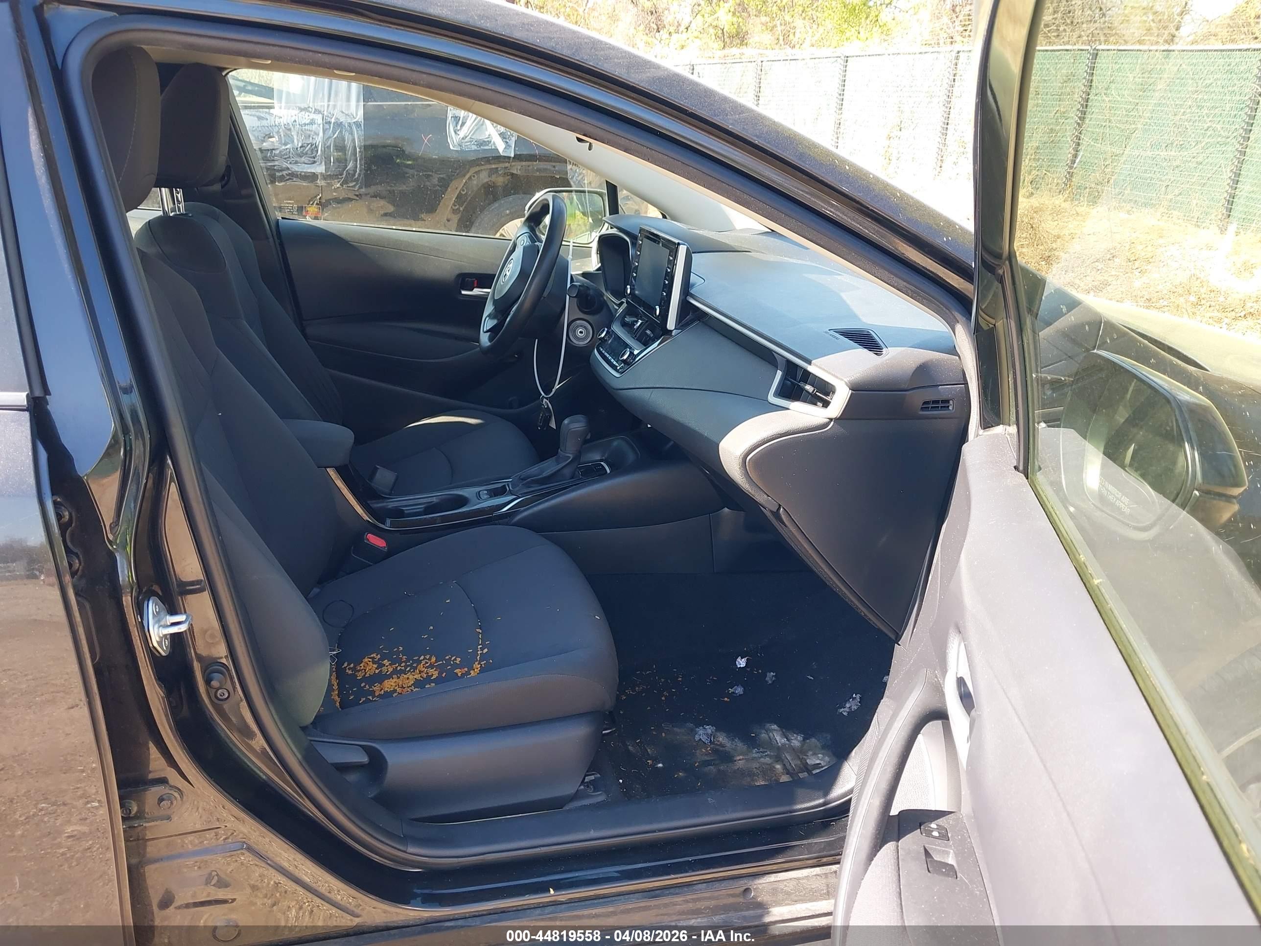TOYOTA COROLLA image 5