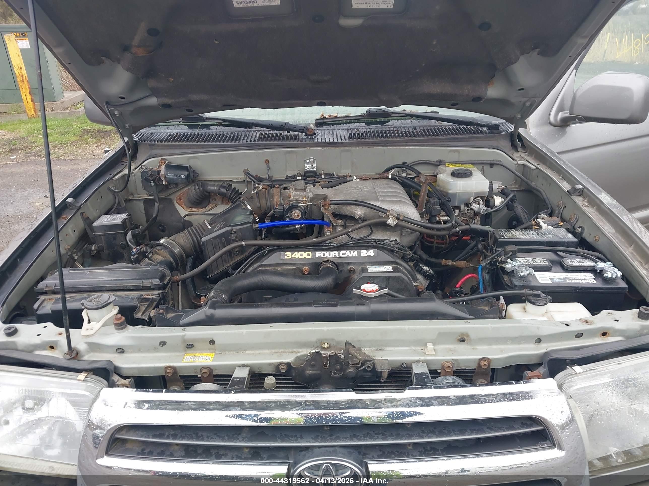 TOYOTA 4RUNNER image 10