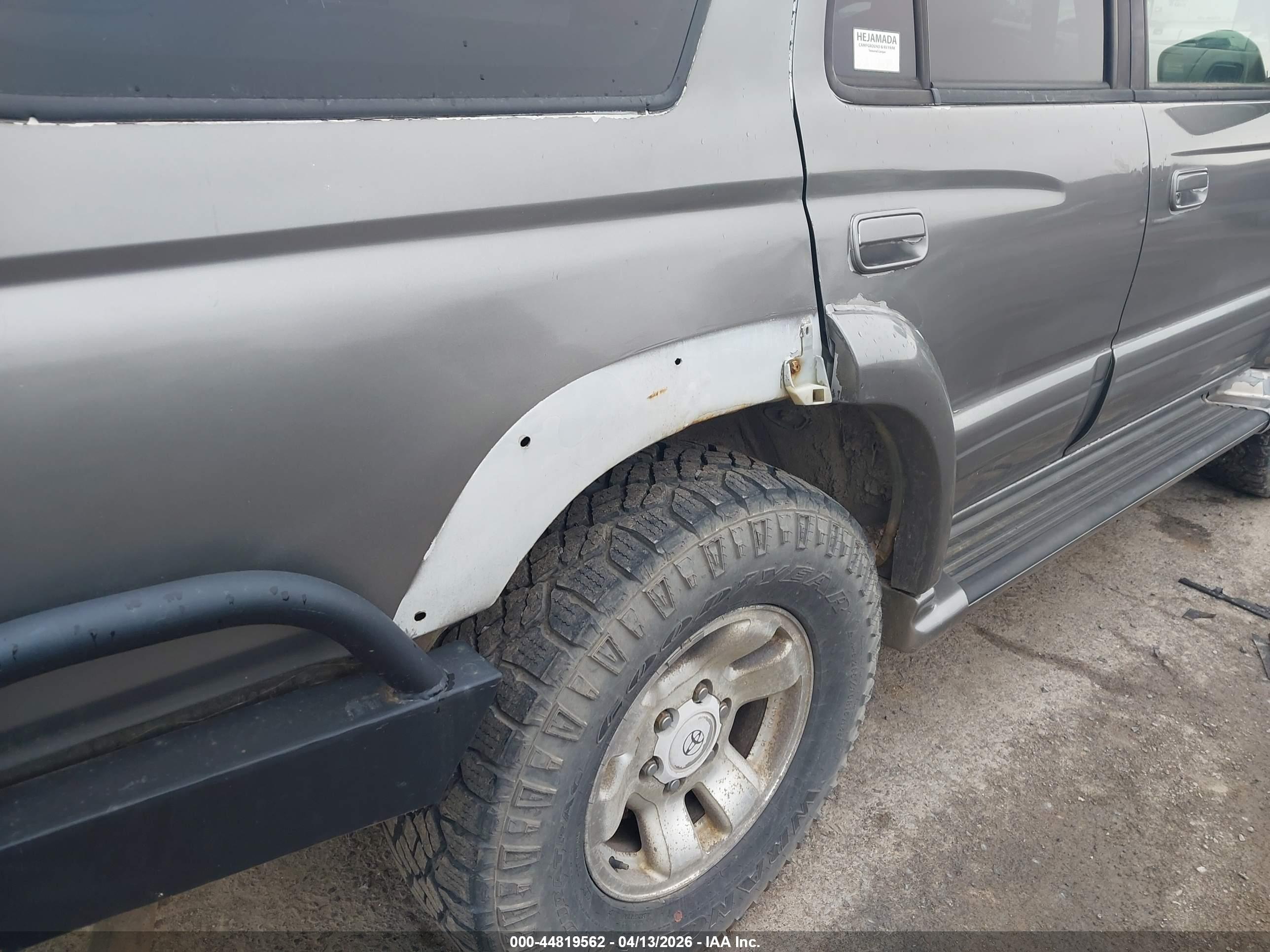 TOYOTA 4RUNNER image 6