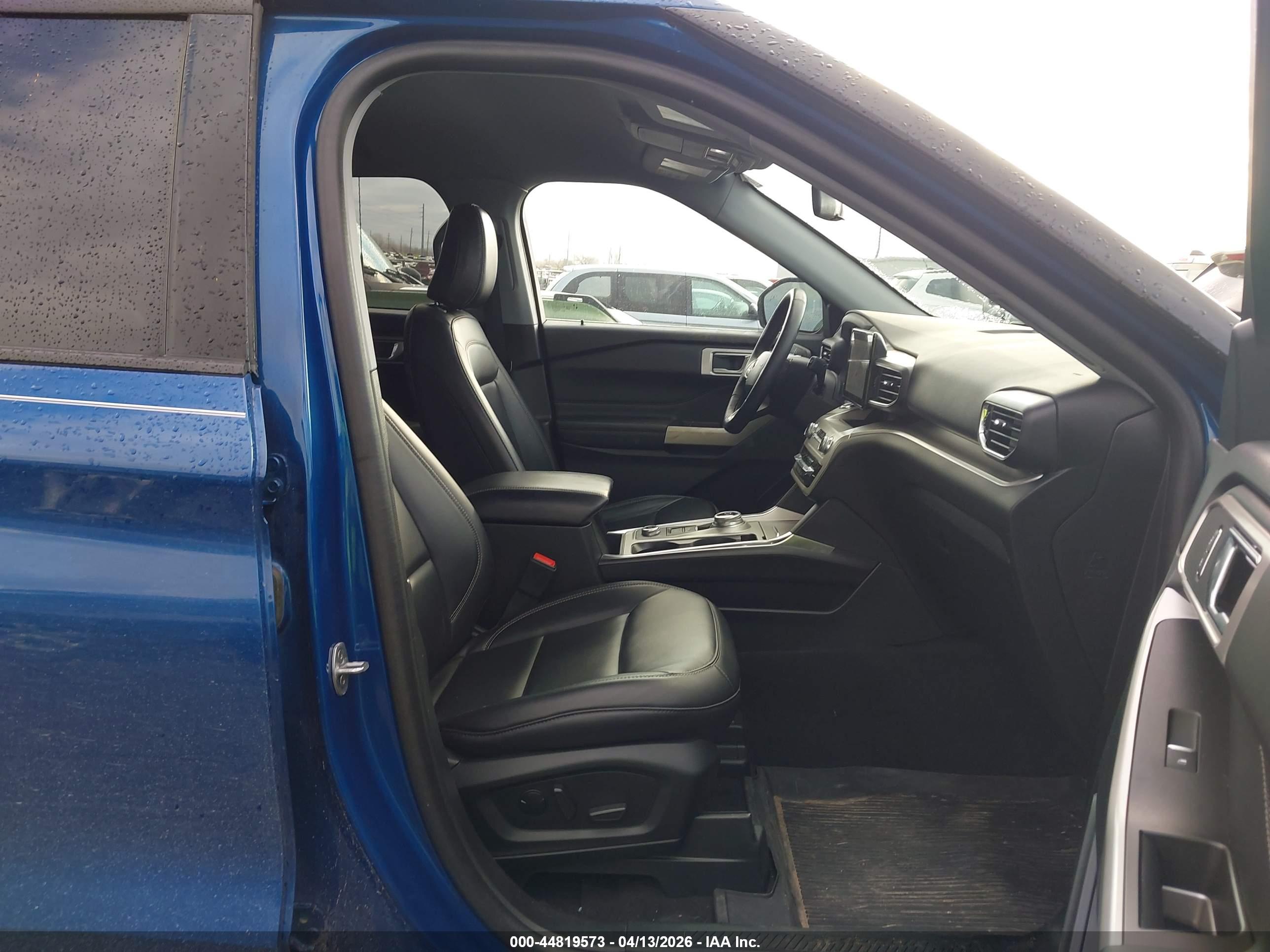 FORD EXPLORER image 5