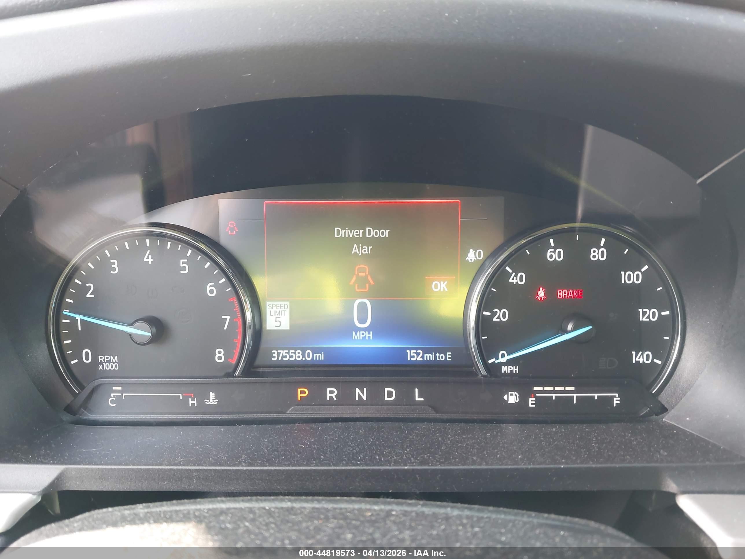 FORD EXPLORER image 7