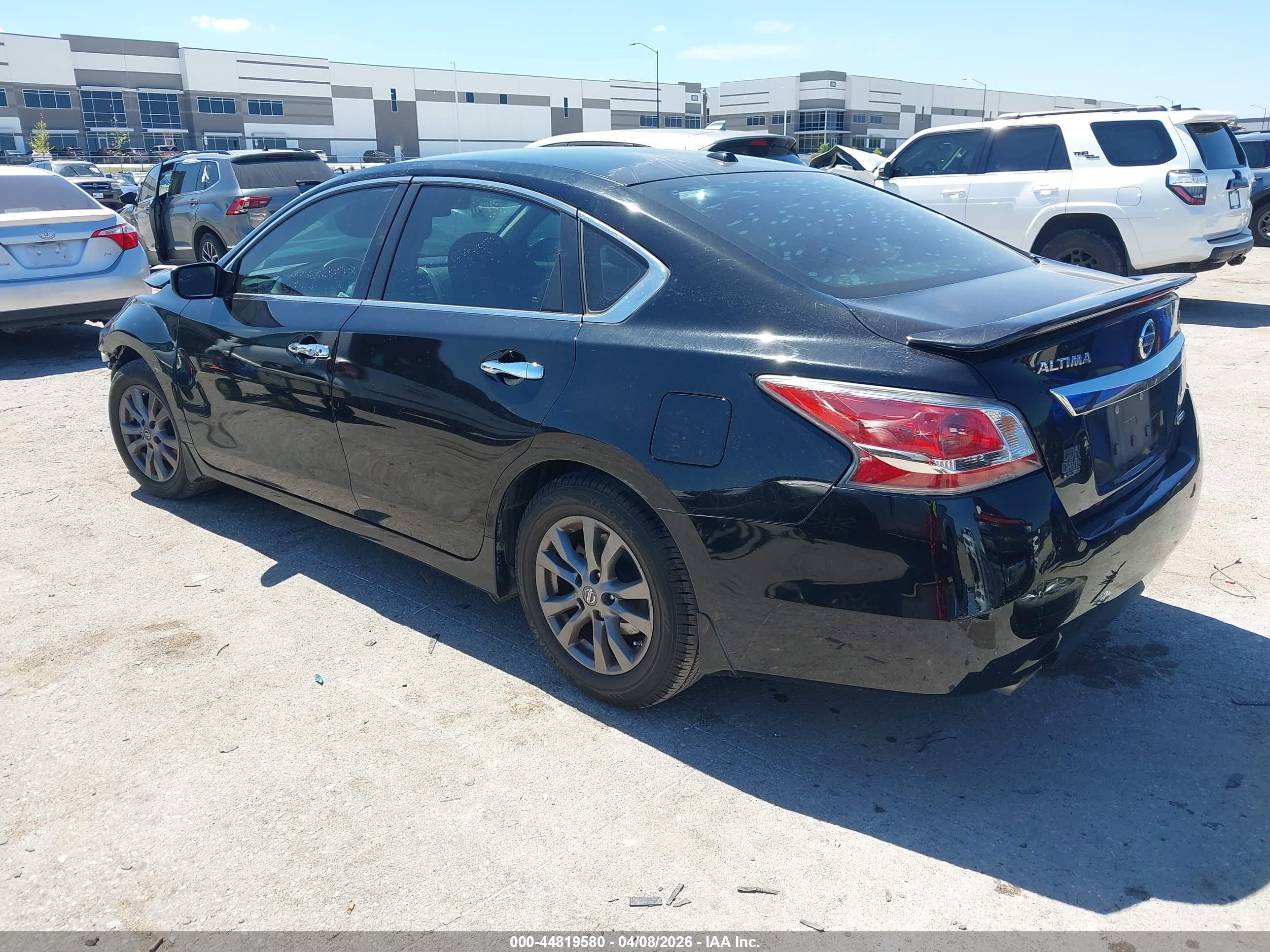NISSAN ALTIMA image 3