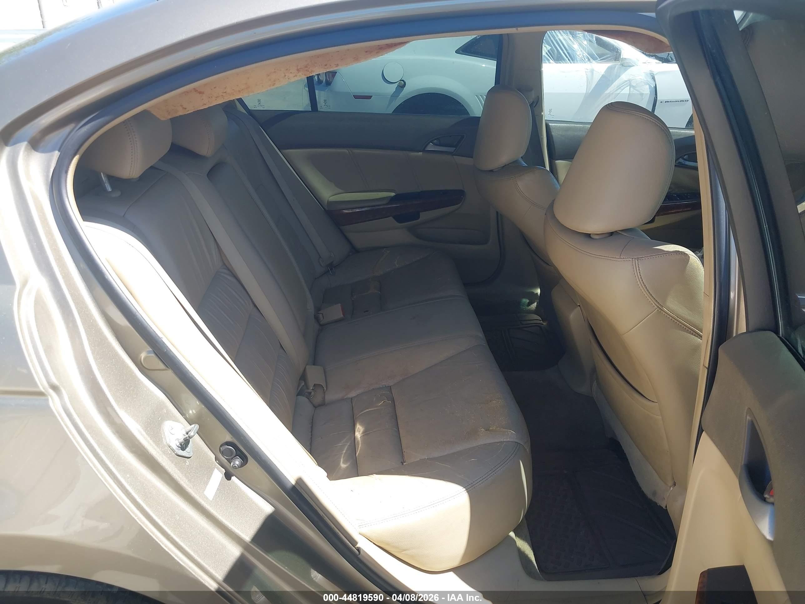 HONDA ACCORD image 8