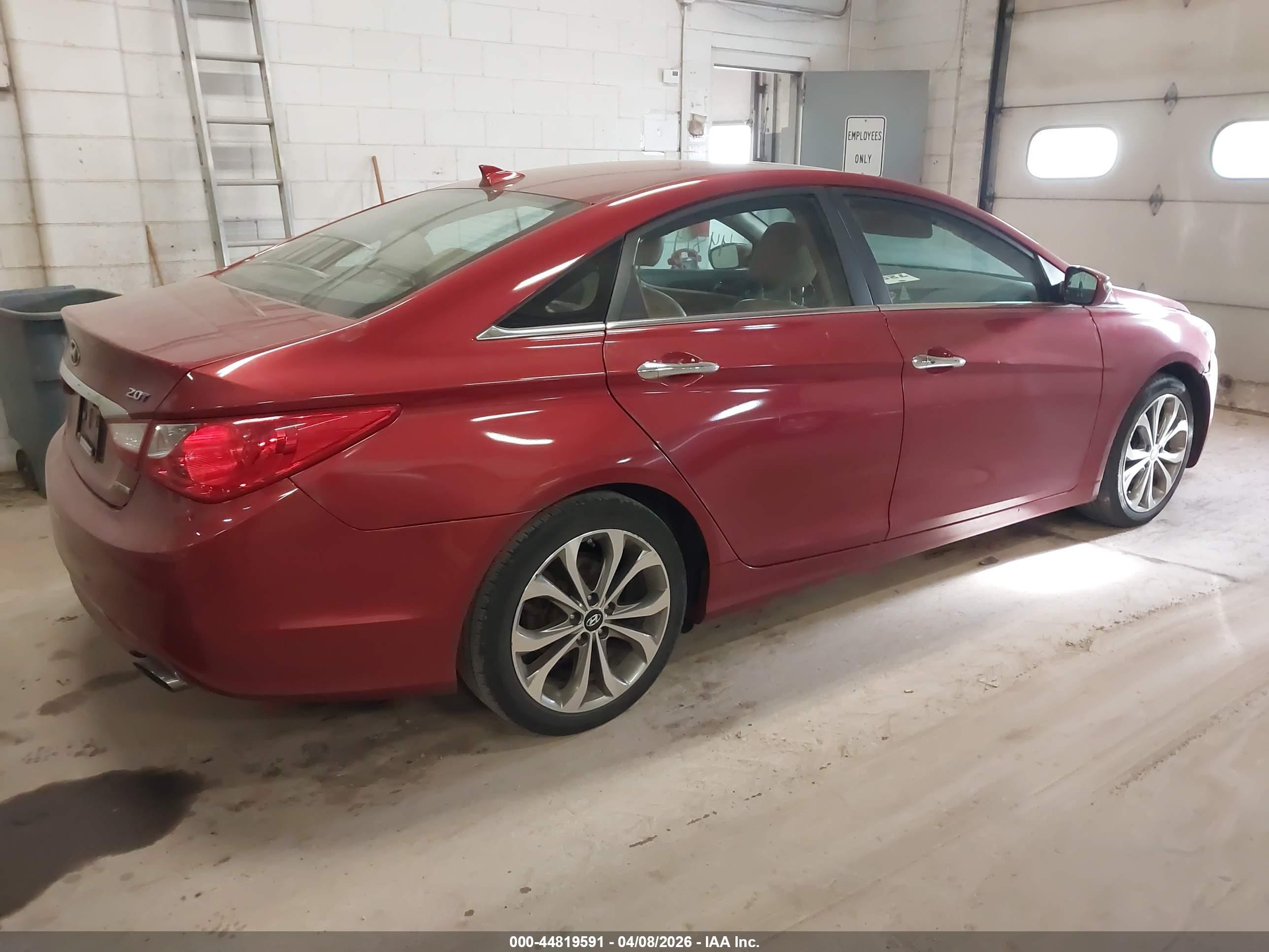 HYUNDAI SONATA image 4