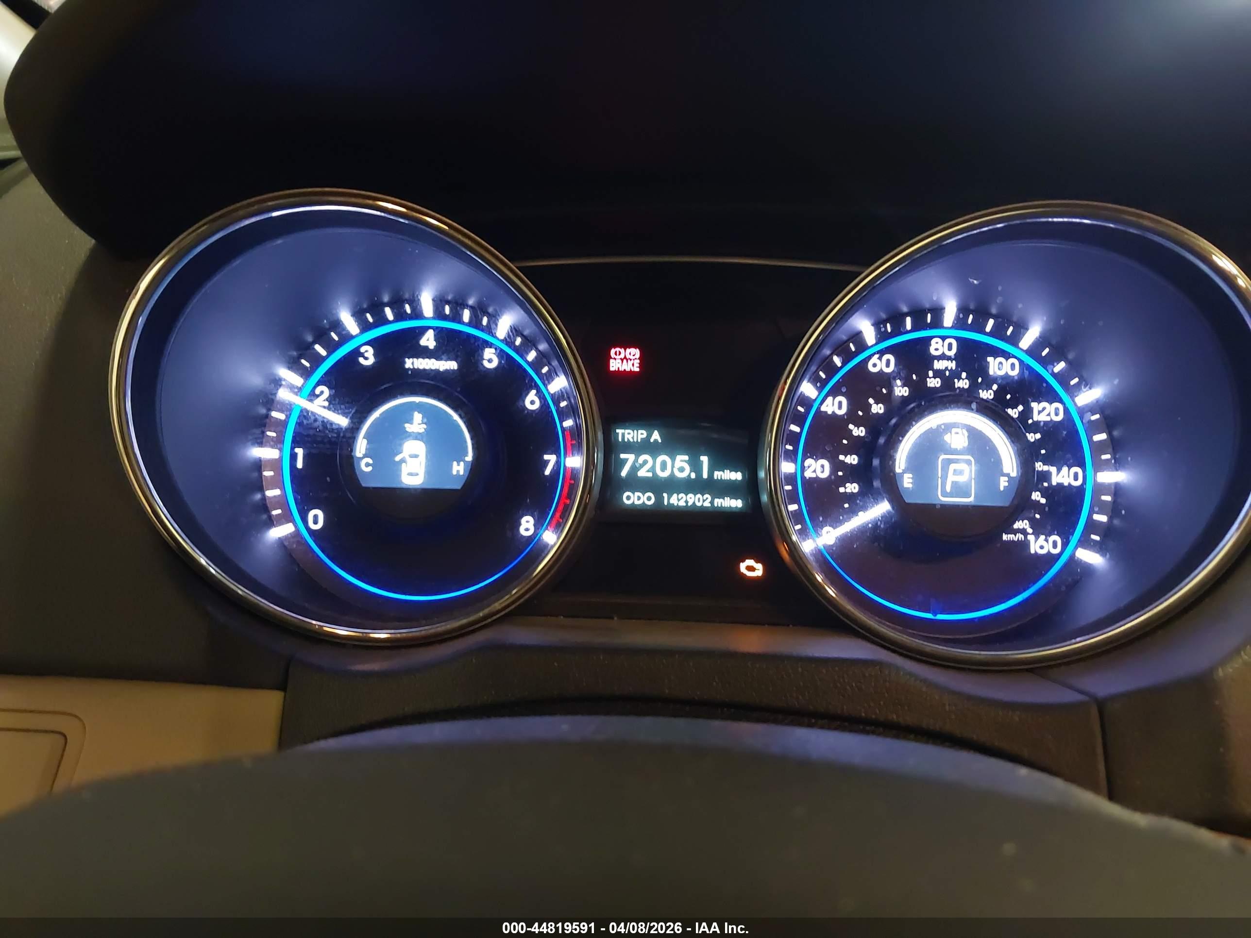 HYUNDAI SONATA image 7