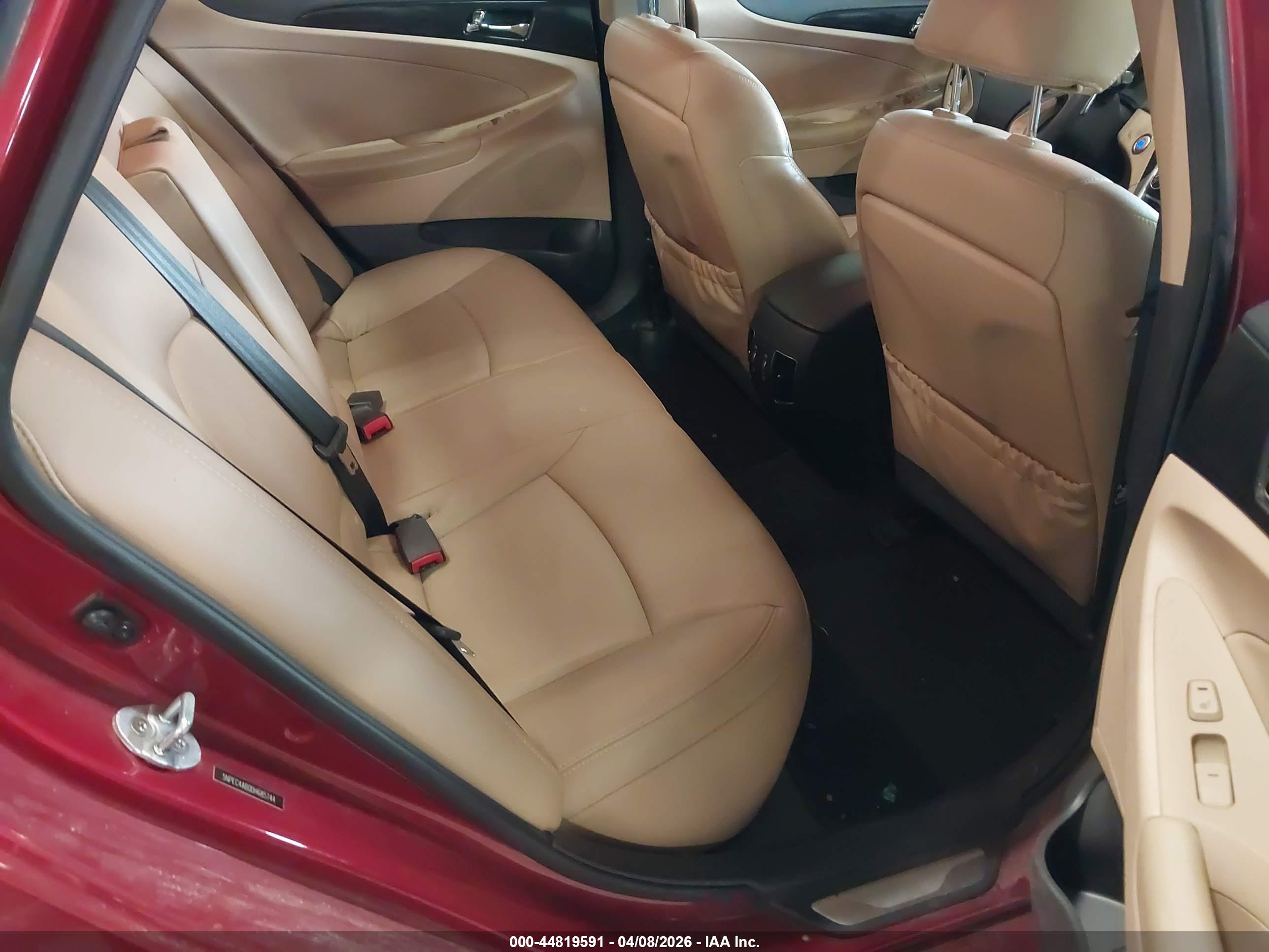 HYUNDAI SONATA image 8