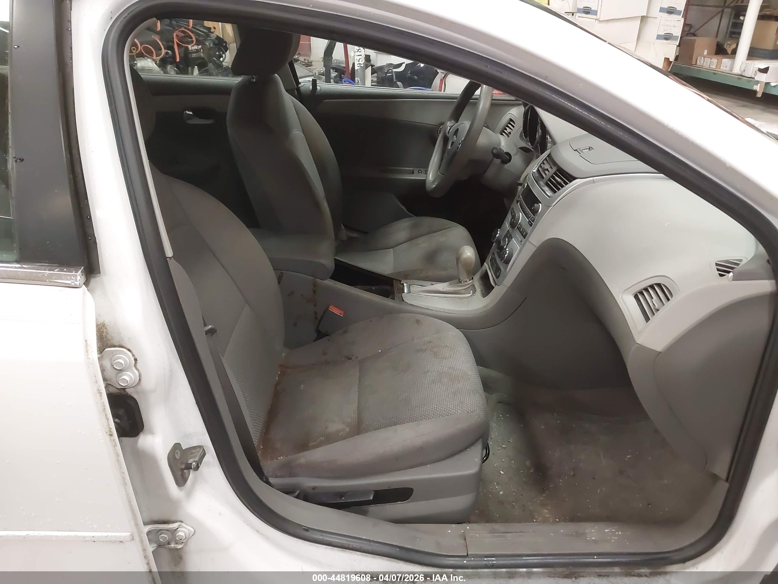CHEVROLET MALIBU image 5