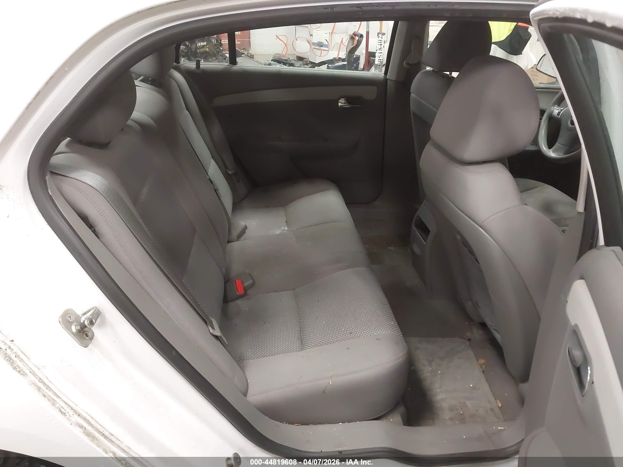 CHEVROLET MALIBU image 8