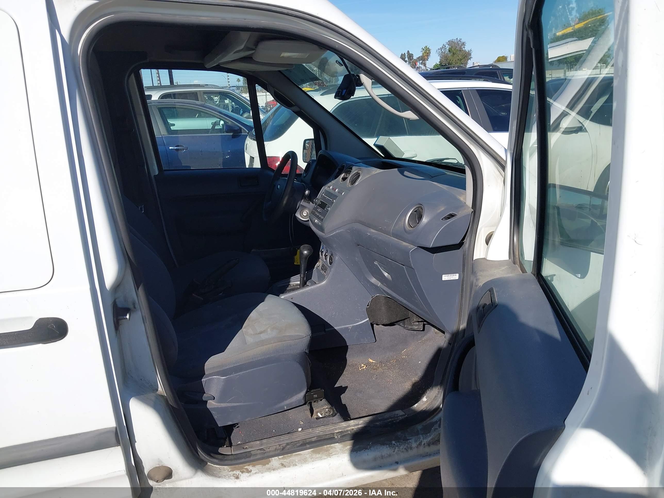 FORD TRANSIT image 5