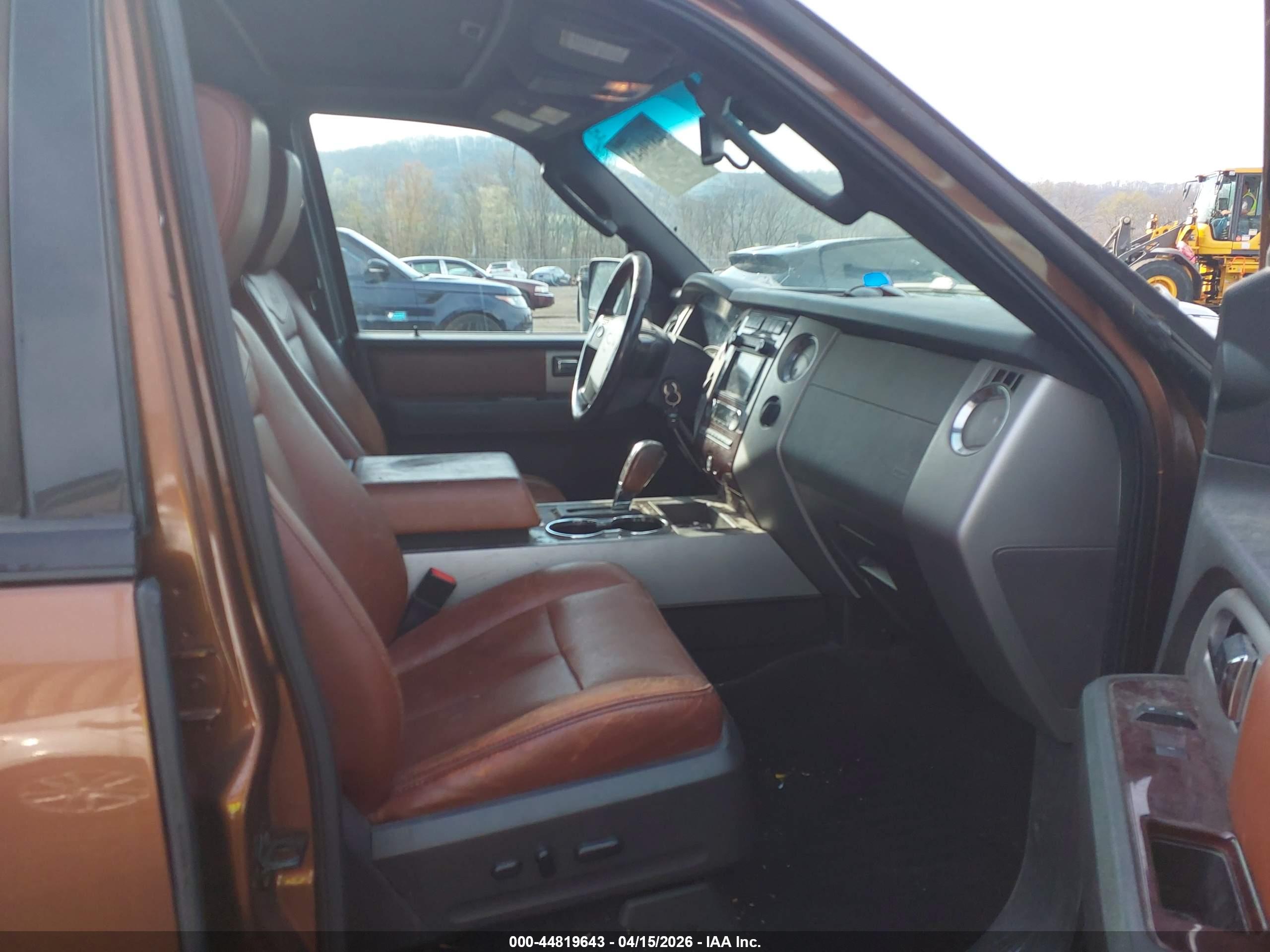 FORD EXPEDITION image 5