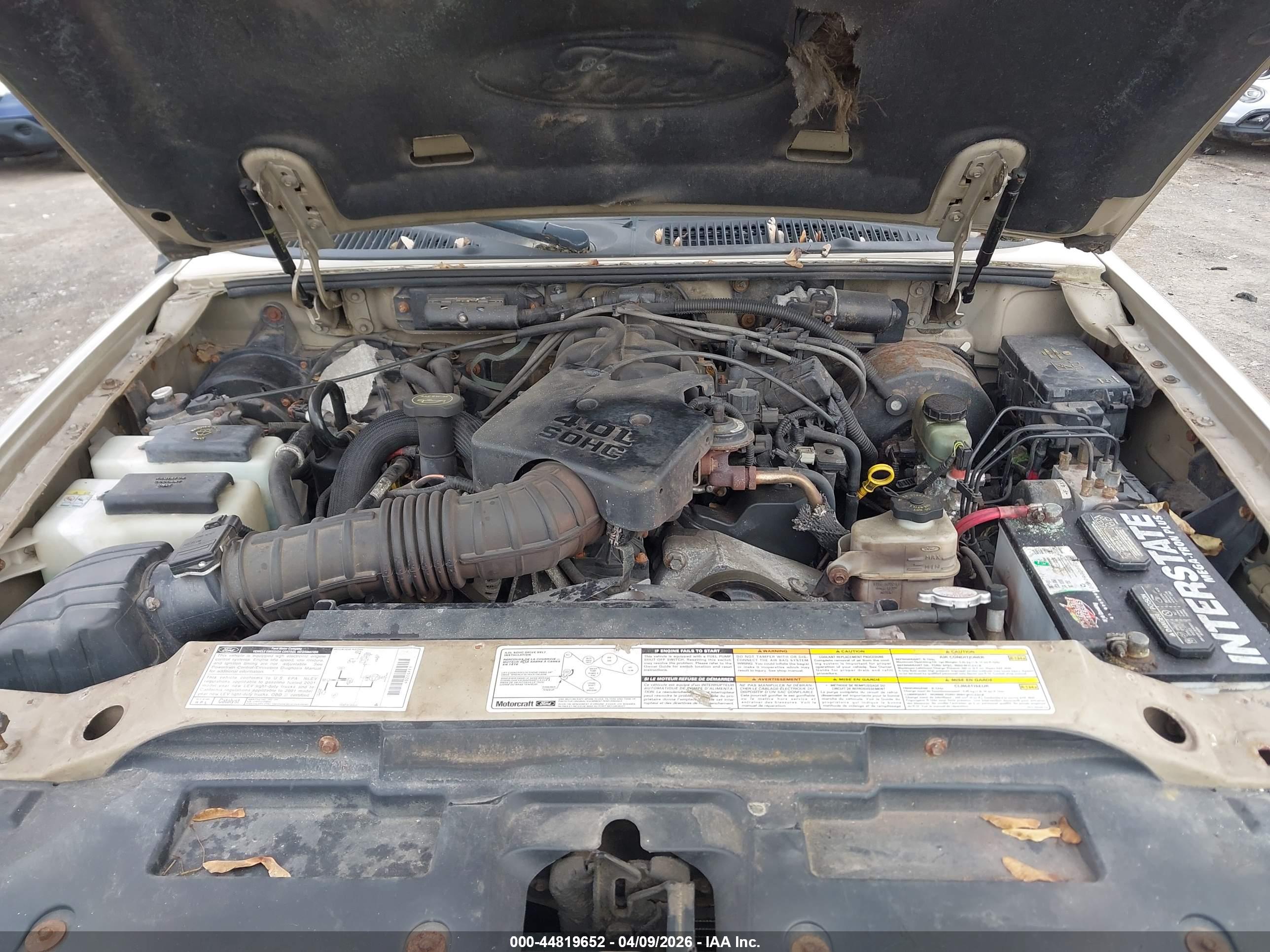 FORD EXPLORER image 10